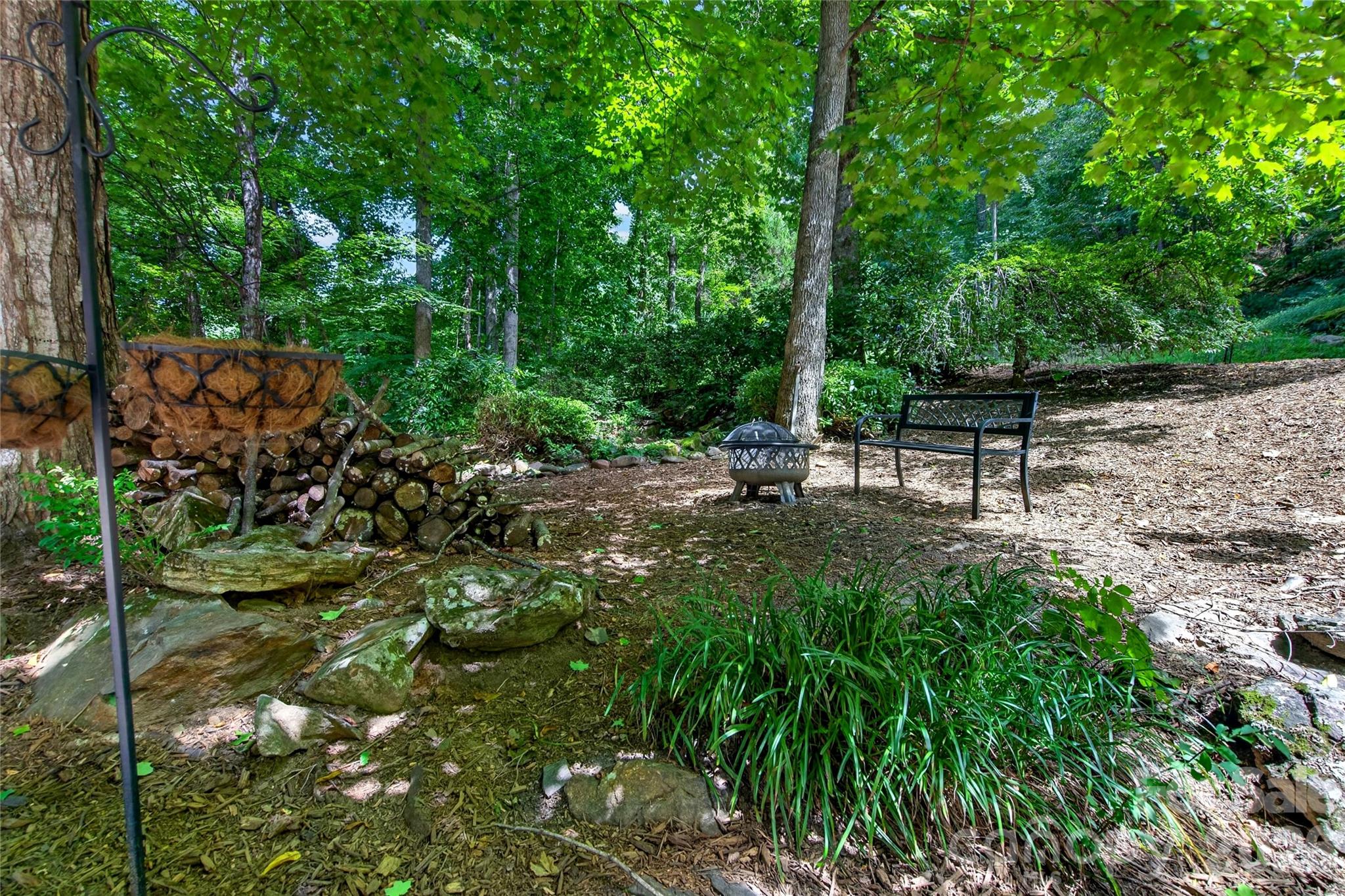 719 April Park #25 — Waynesville