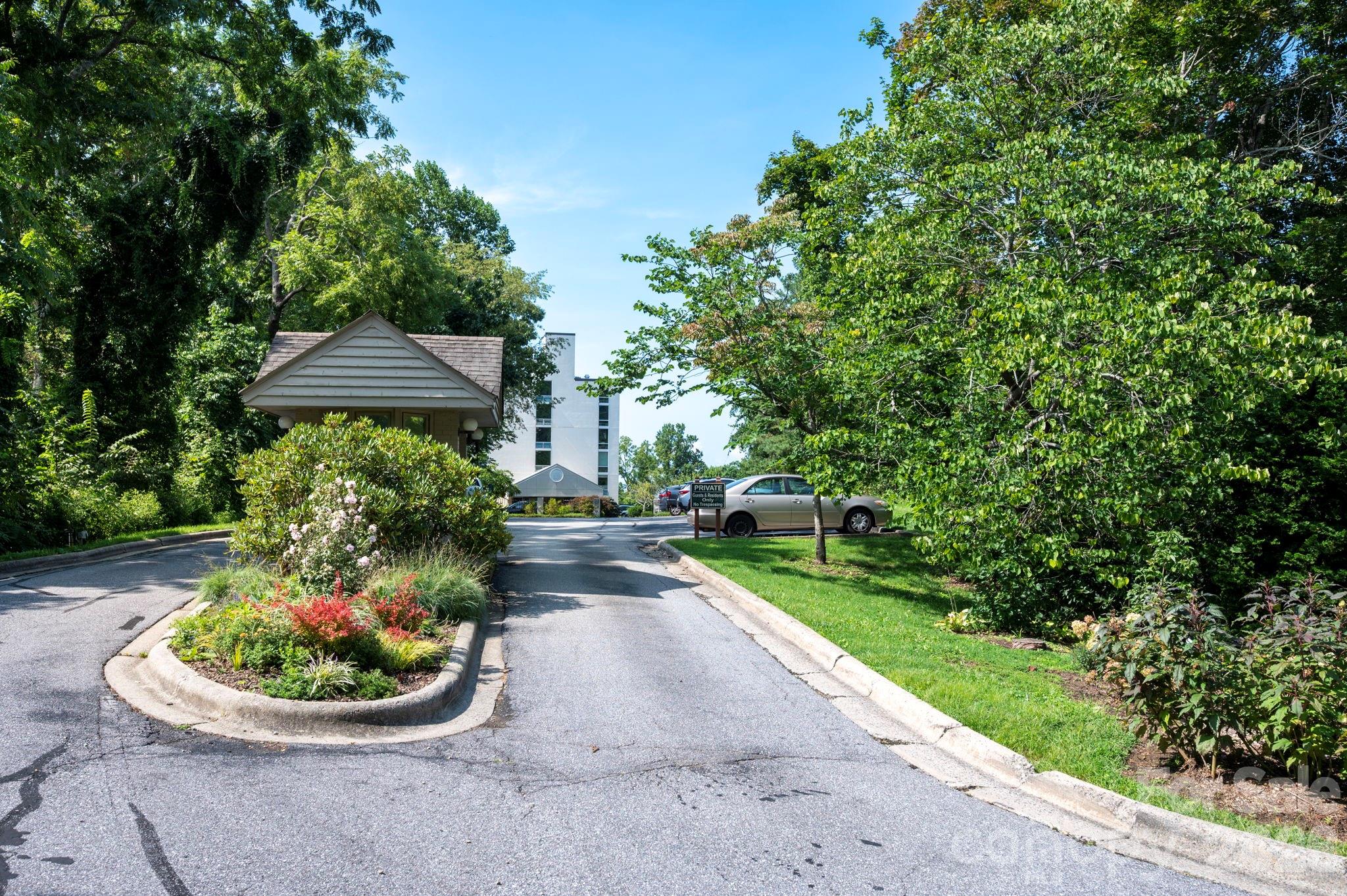 647 Town Mountain Road #105 — Asheville