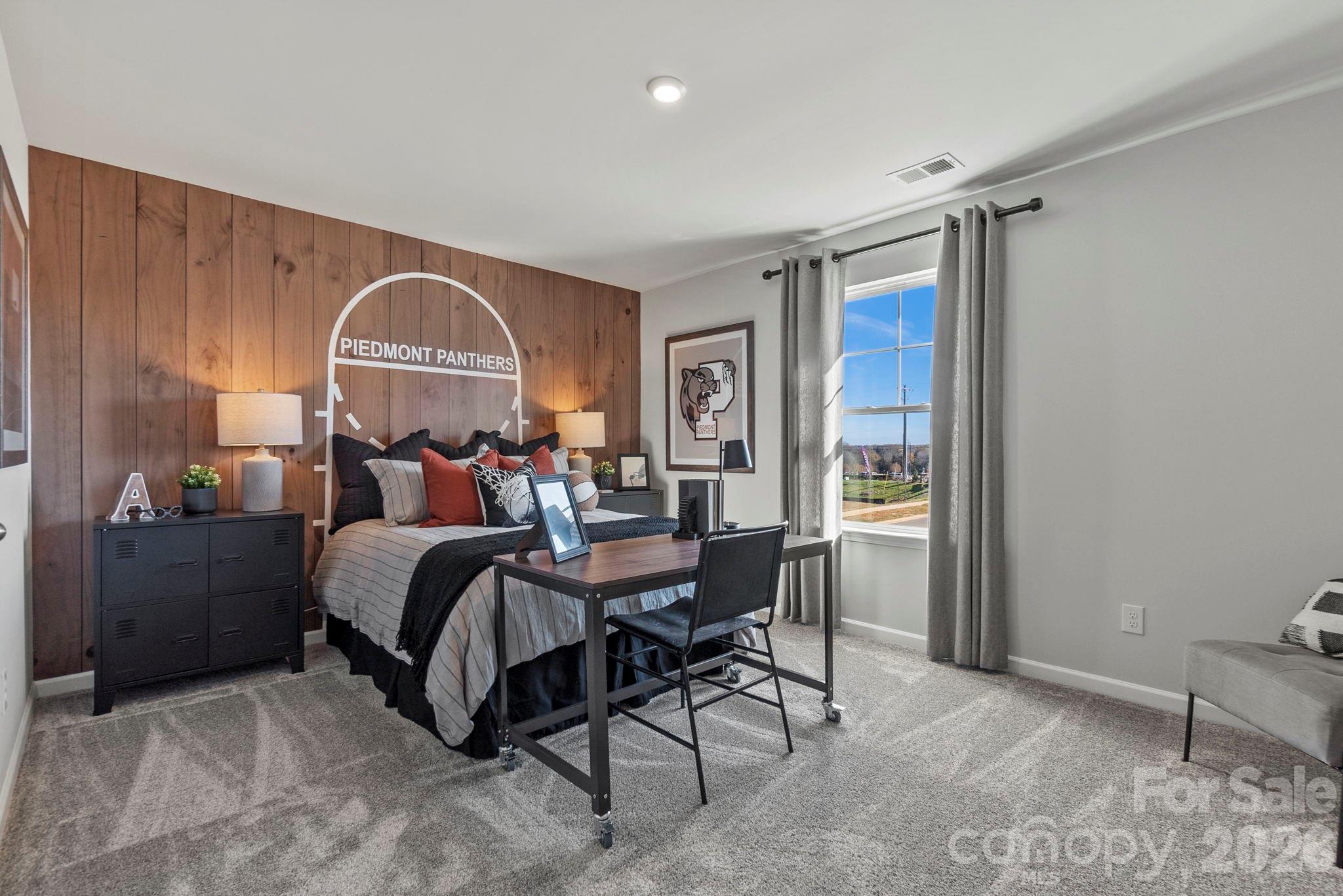 1017 Hallman Branch Lane — Lincolnton