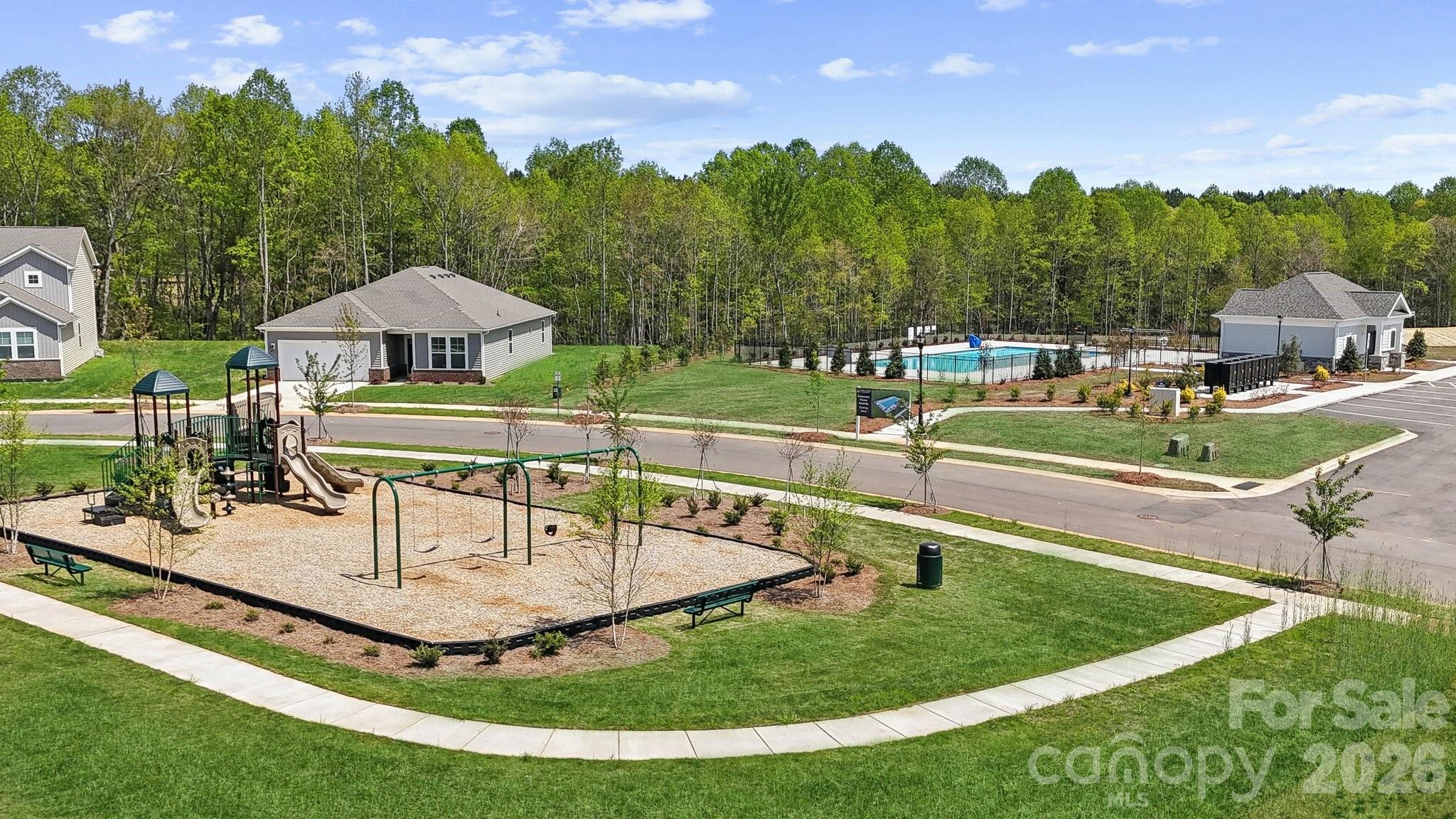 1017 Hallman Branch Lane — Lincolnton