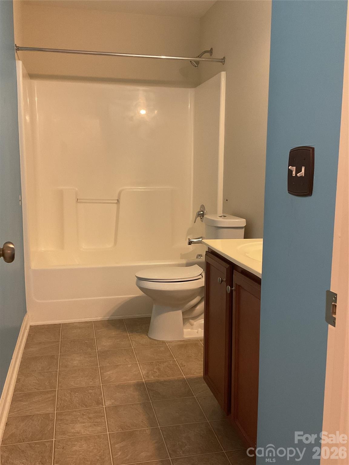 2224 Waverly Dell Drive — Winston Salem