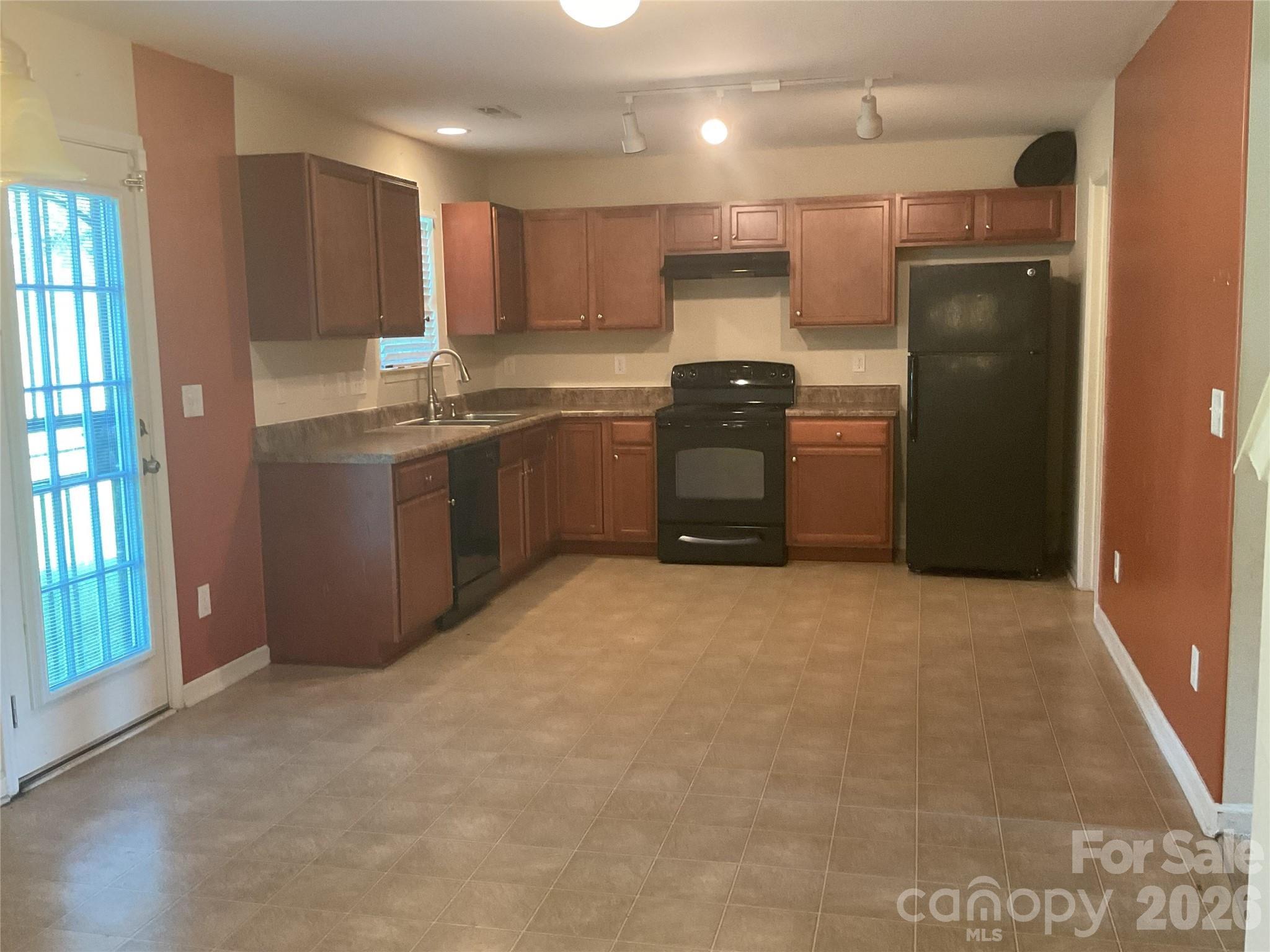 2224 Waverly Dell Drive — Winston Salem