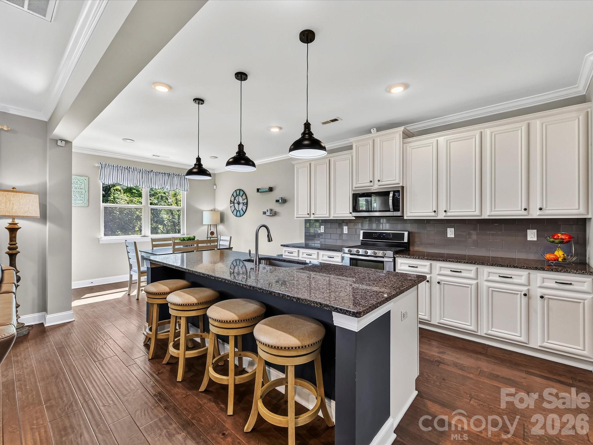 104 Sweet Grass Lane — Mooresville