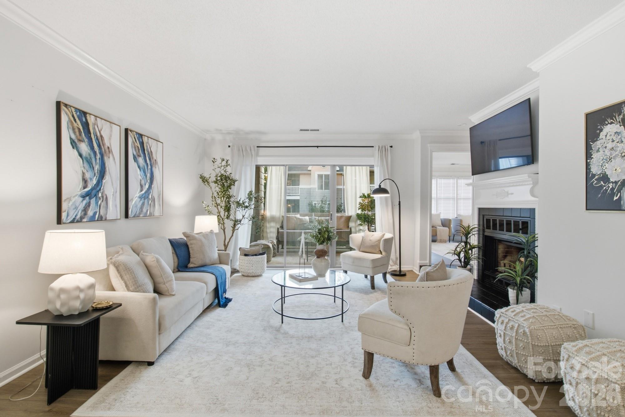 308 Queens Road #32 — Charlotte