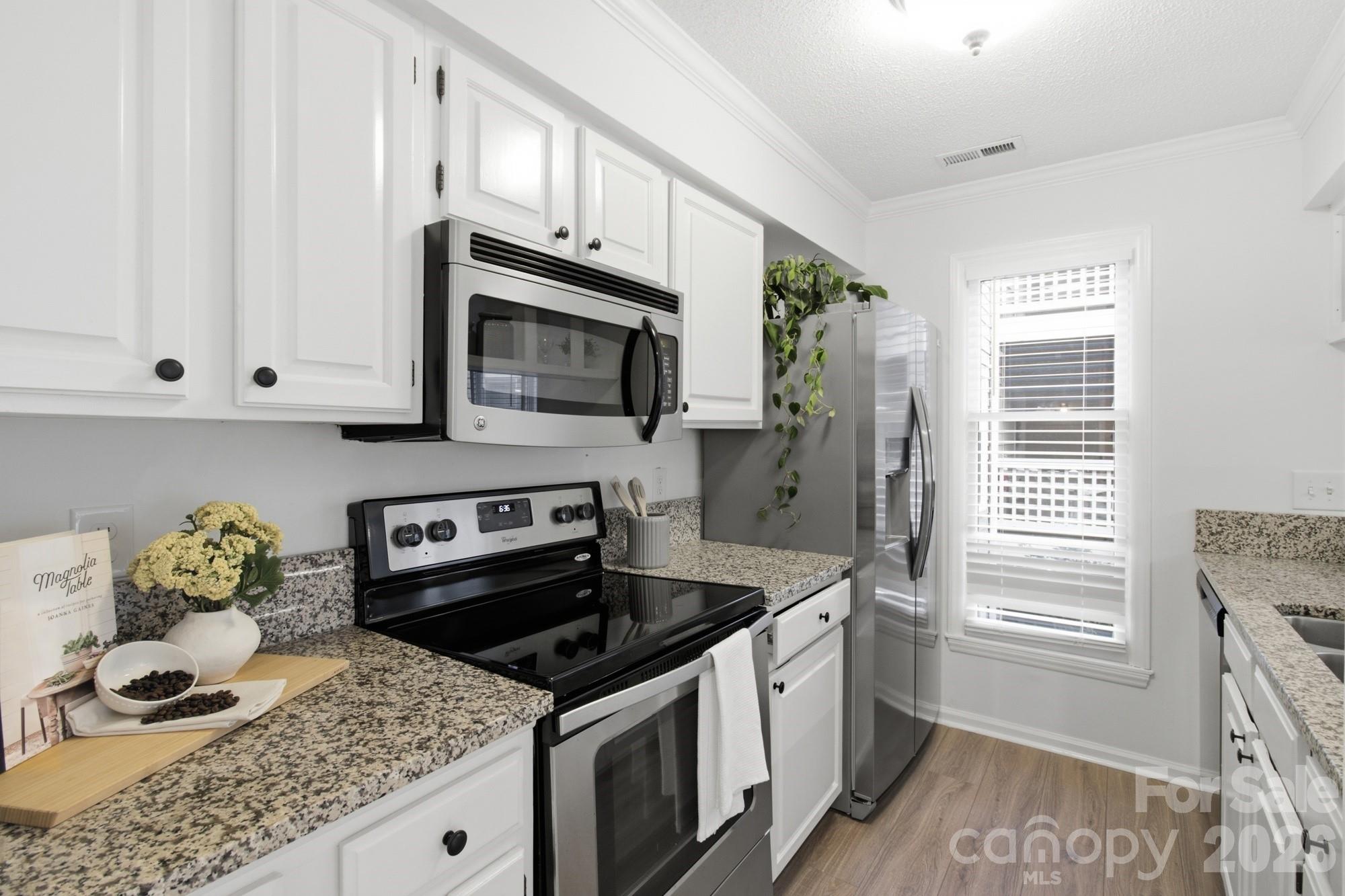 308 Queens Road #32 — Charlotte