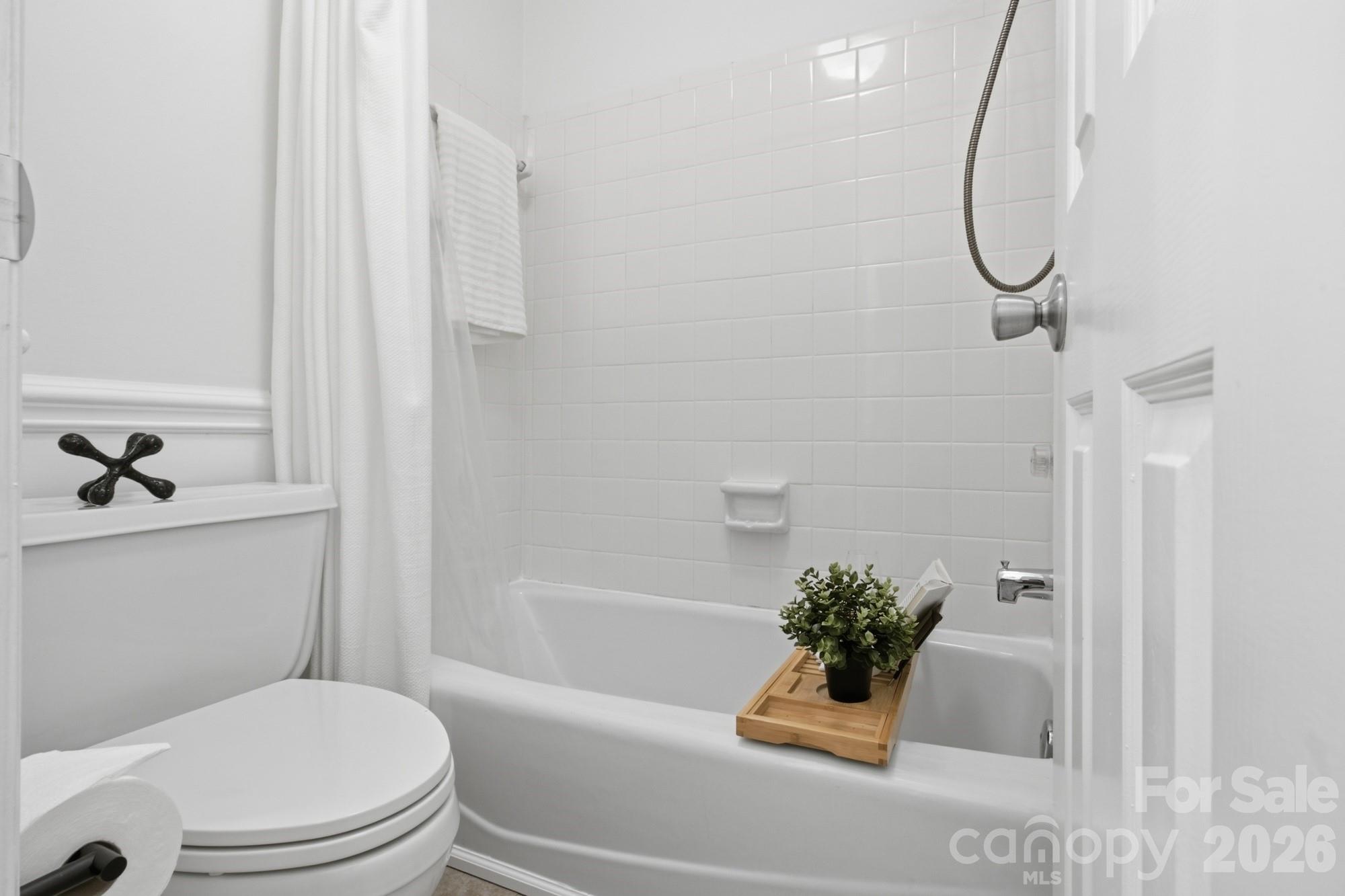 308 Queens Road #32 — Charlotte