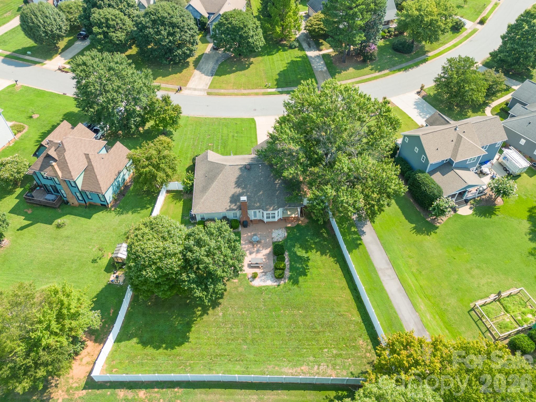 12524 Willow Grove Way — Huntersville
