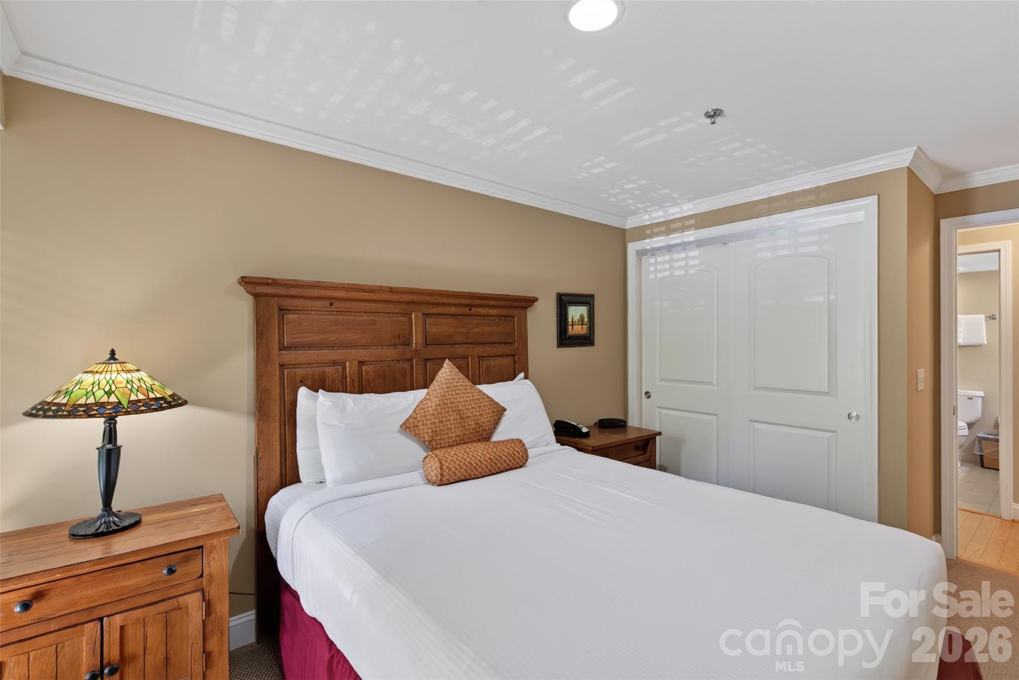 413 Bowling Park Road — Asheville