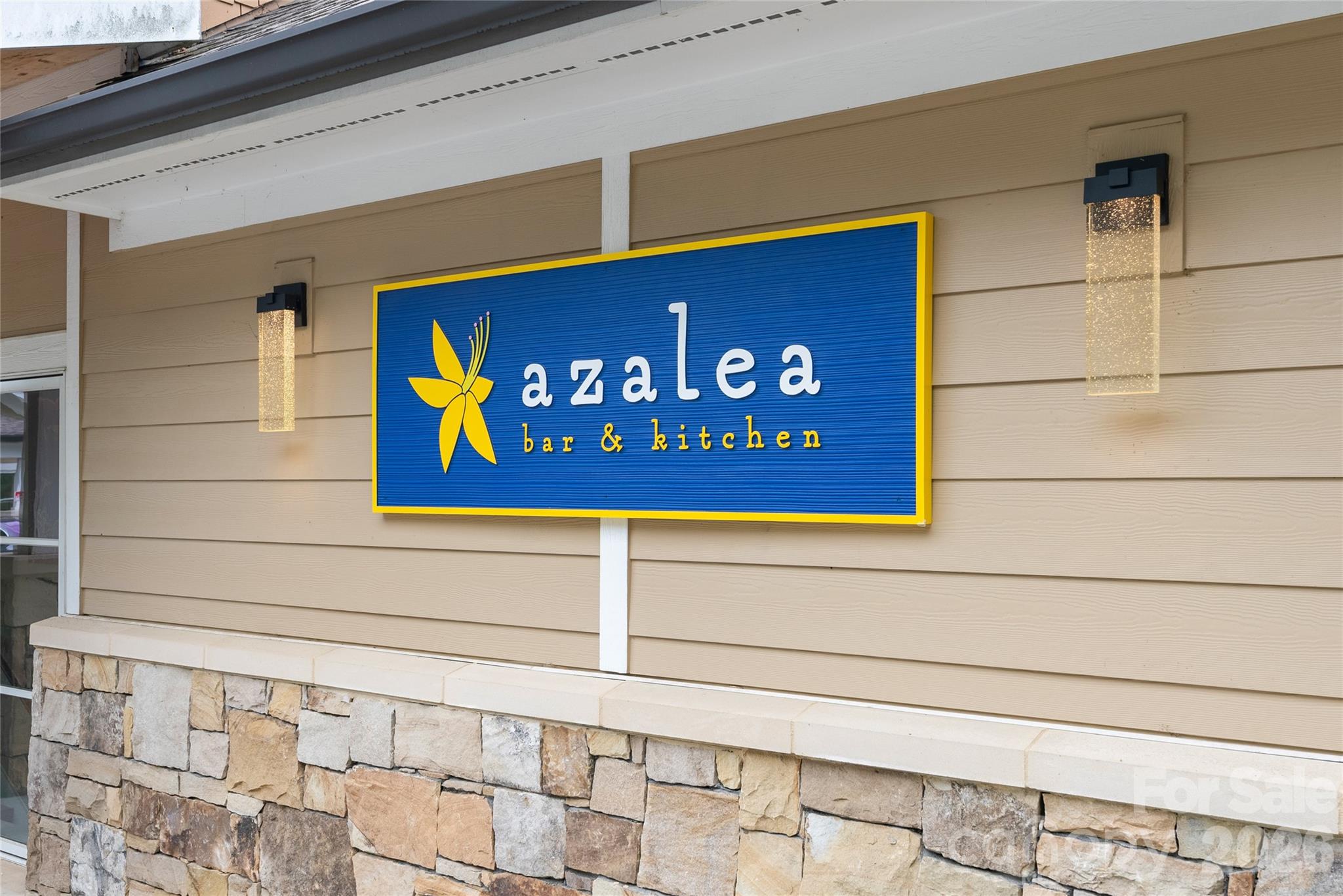 413 Bowling Park Road — Asheville