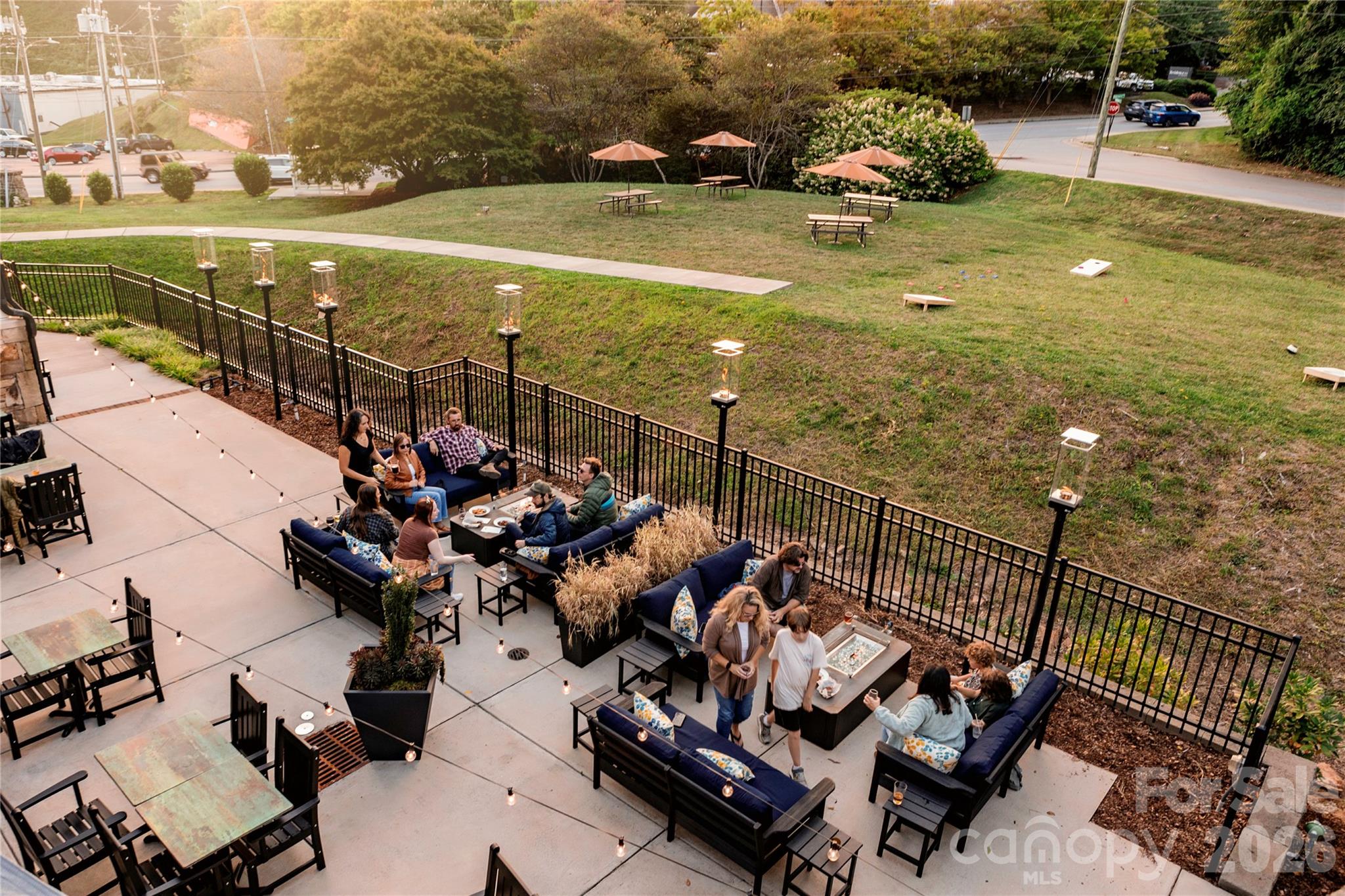 413 Bowling Park Road — Asheville