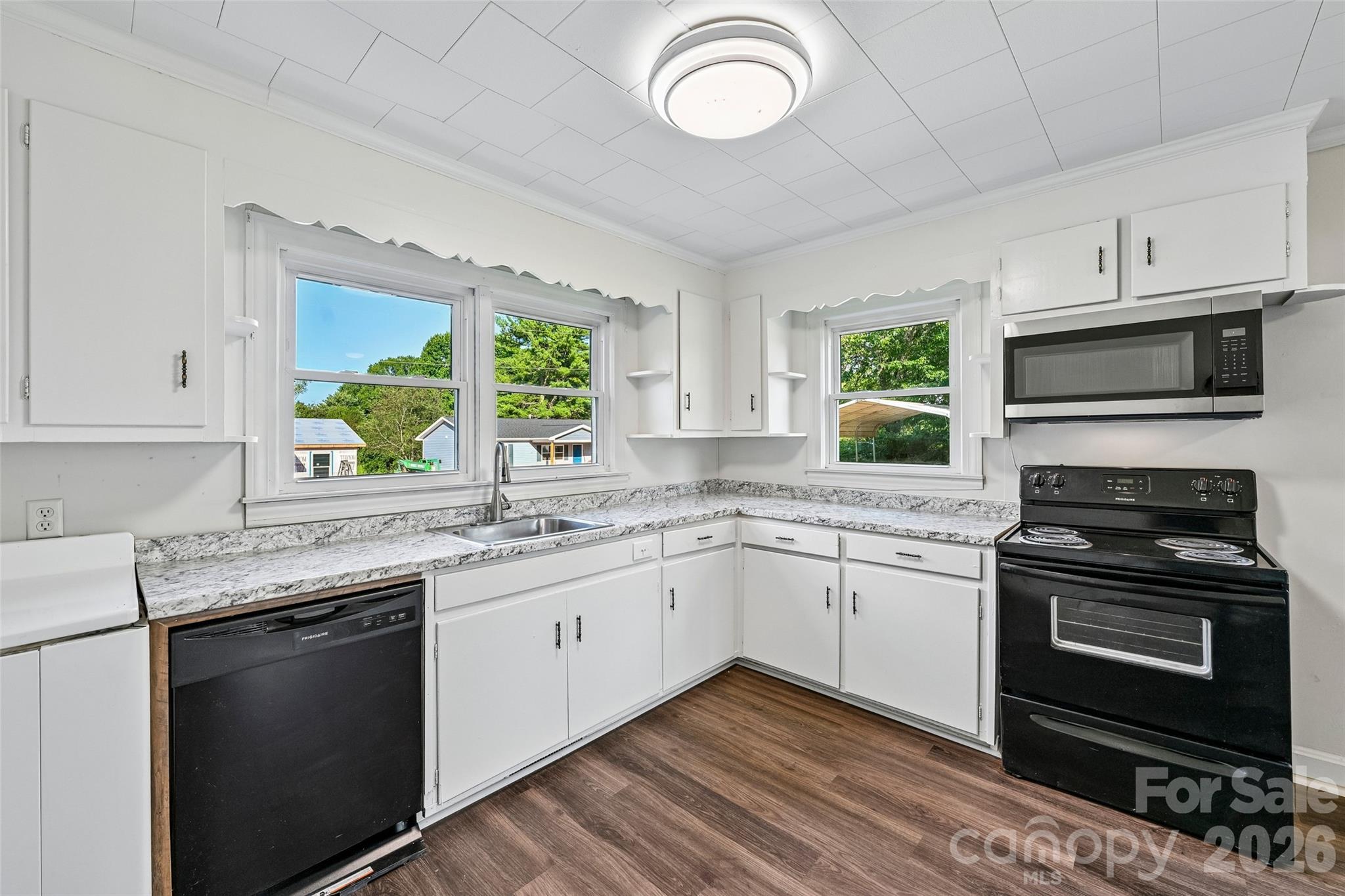 94 Galaxie Drive — Taylorsville
