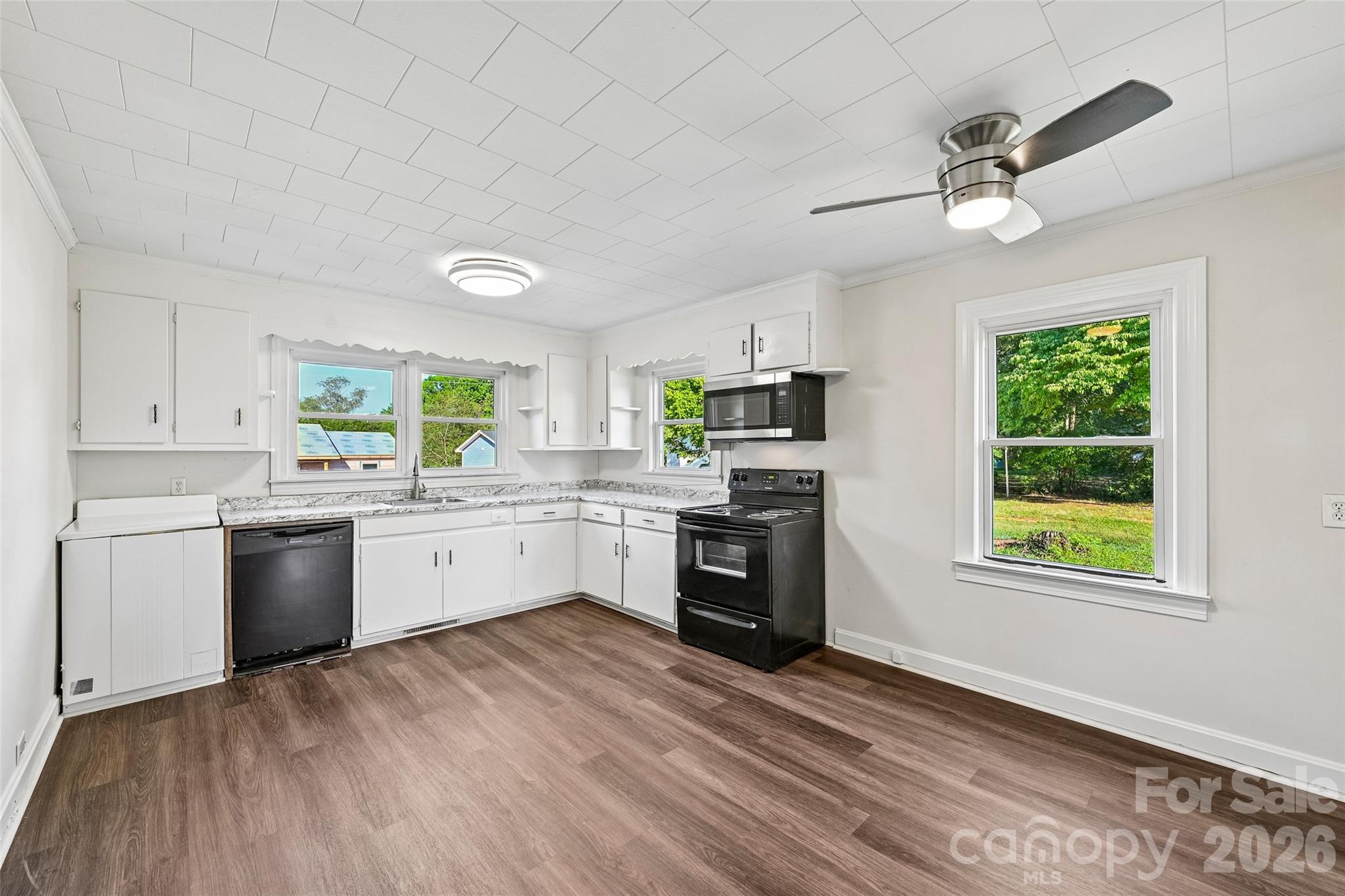 94 Galaxie Drive — Taylorsville