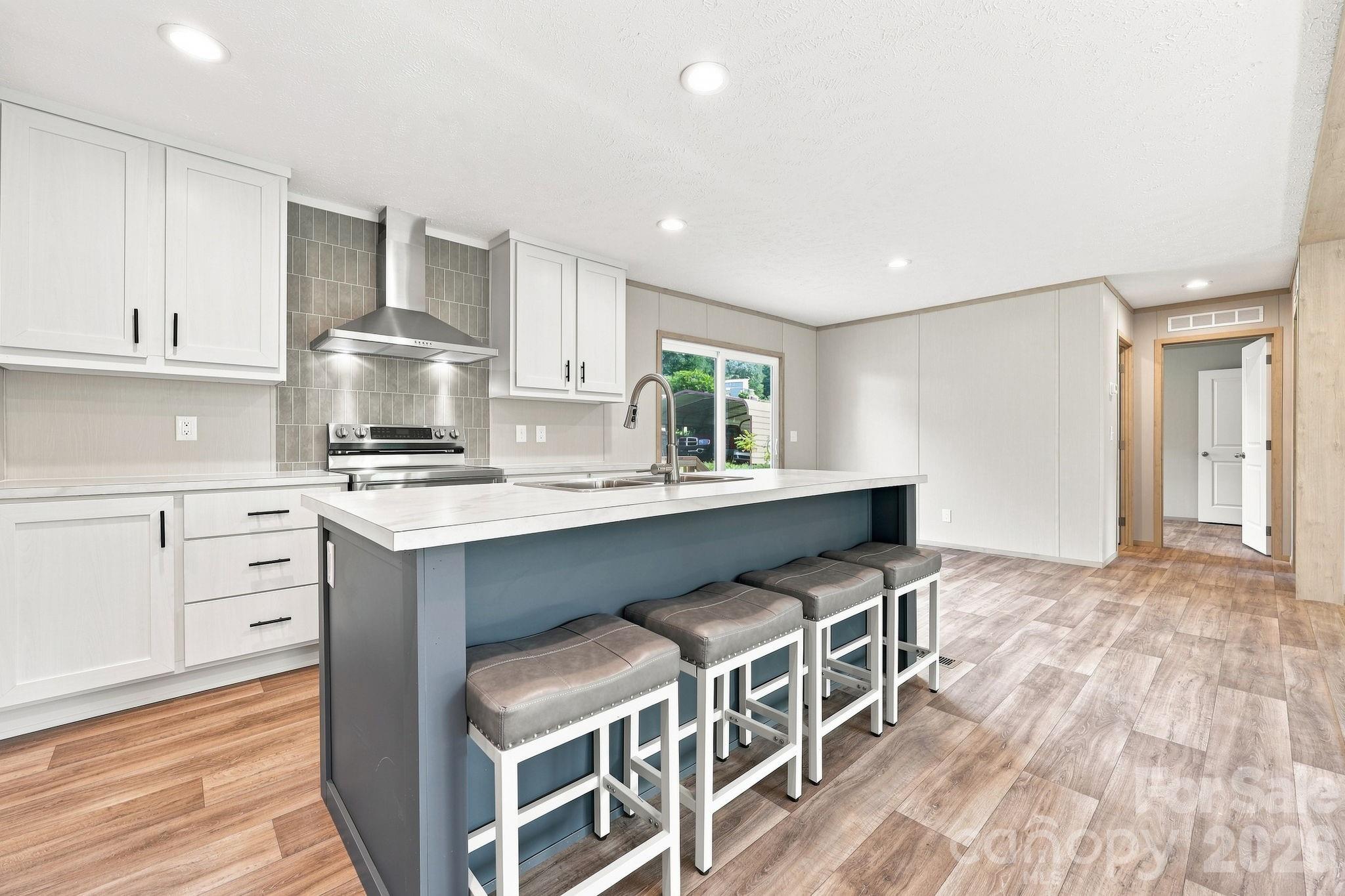 25 Caldwell Road — Waynesville