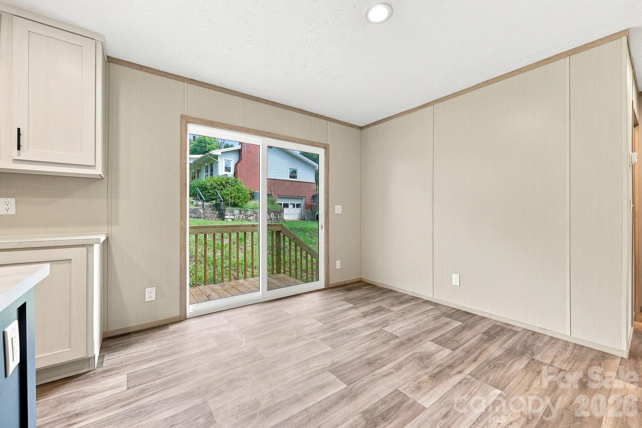 25 Caldwell Road — Waynesville