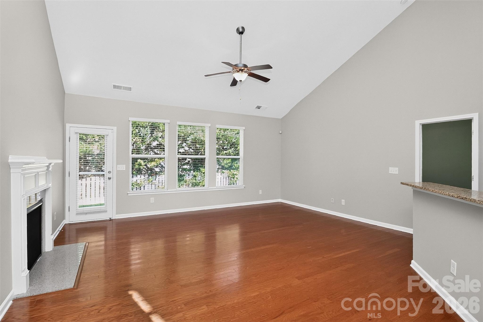 1577 Bay Meadows Avenue NW — Concord