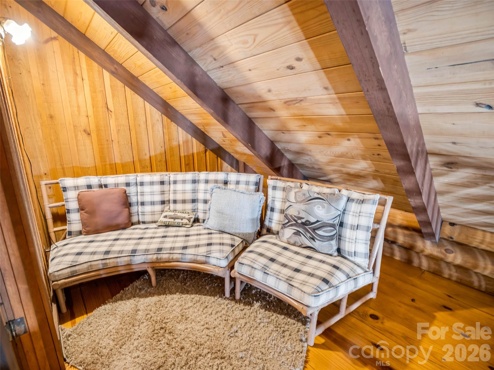 286 Harris Road — Lake Lure