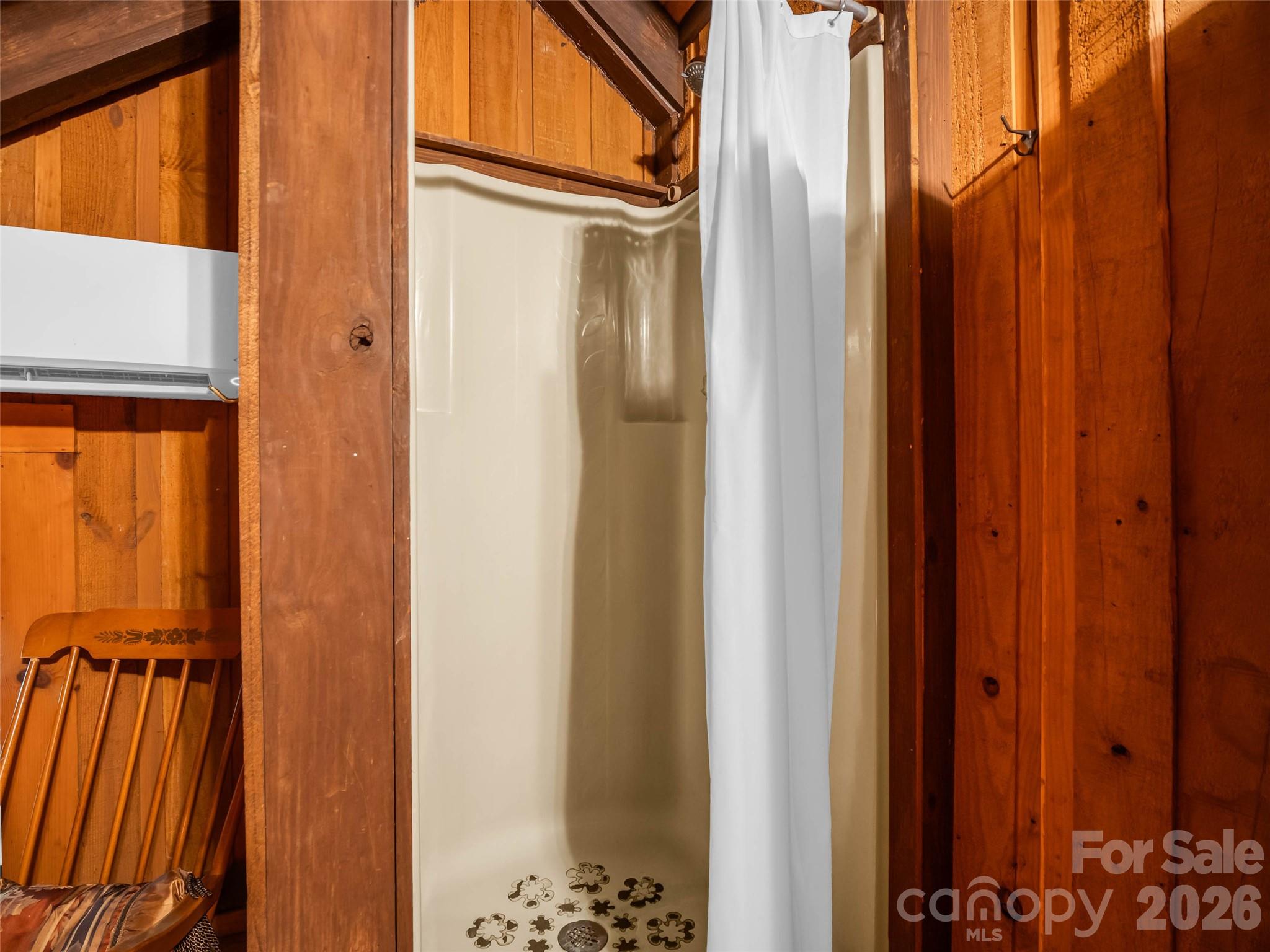 286 Harris Road — Lake Lure
