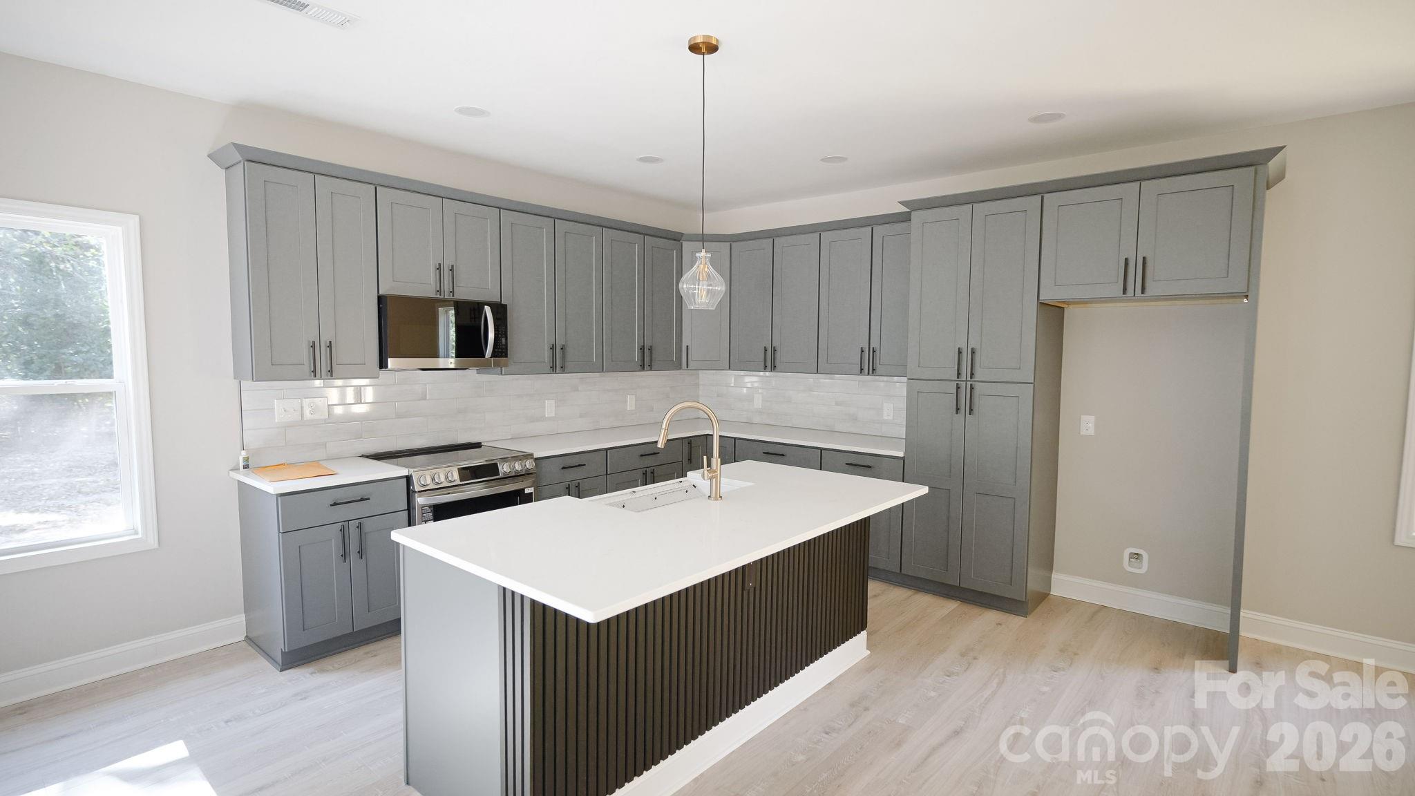 501-A Granby Circle — Charlotte