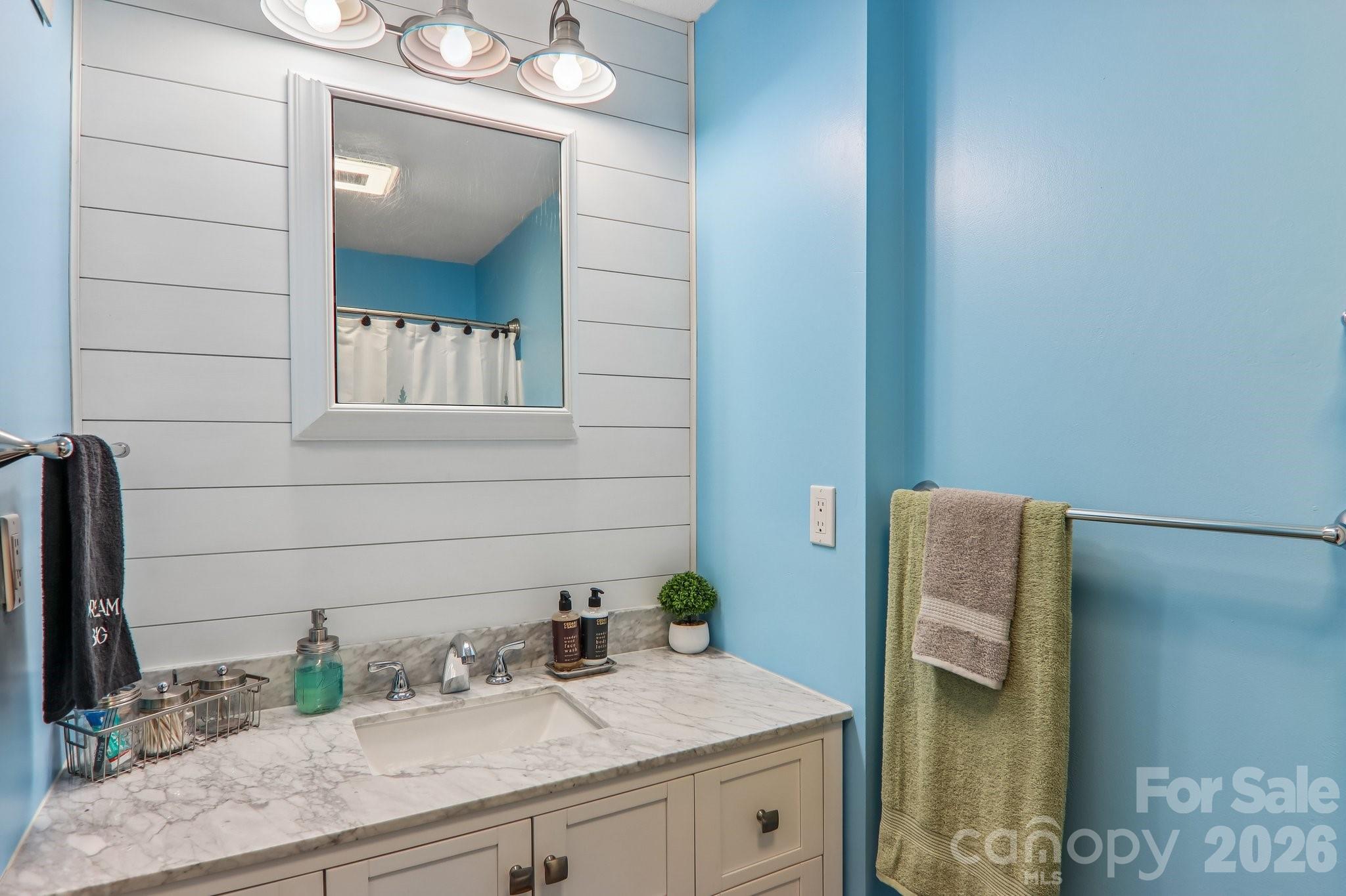 70 Ninevah Road — Waynesville