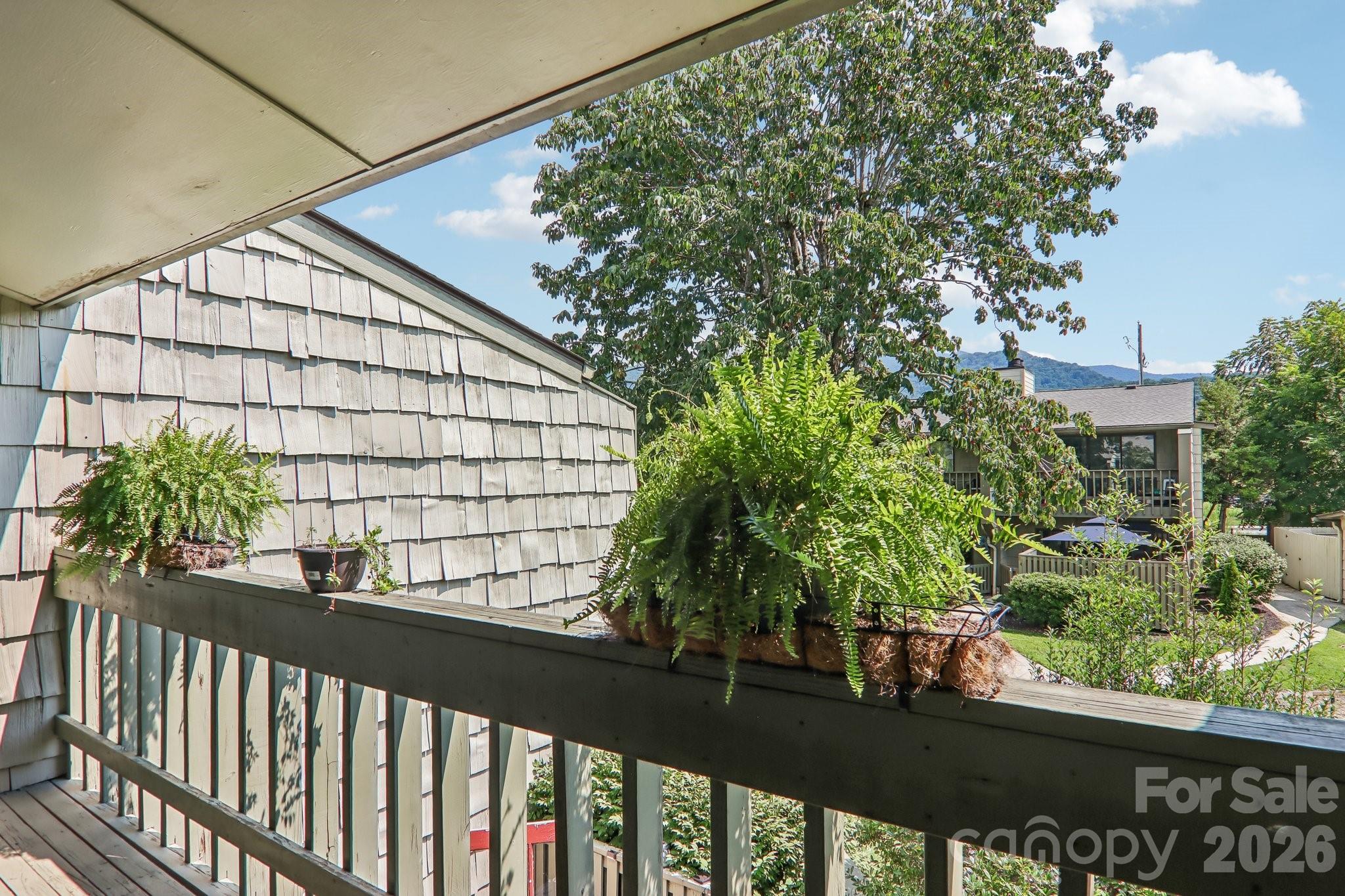 70 Ninevah Road — Waynesville