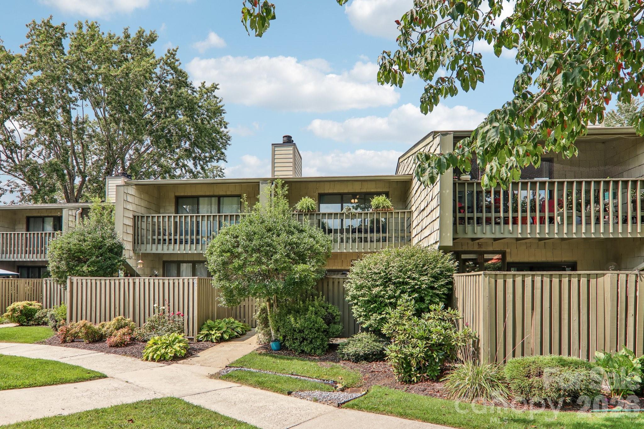 70 Ninevah Road — Waynesville