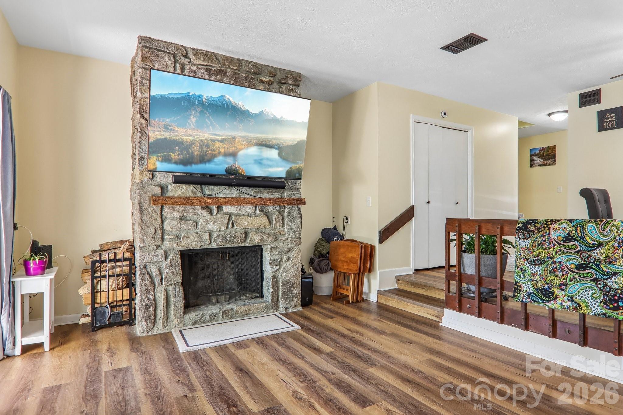 70 Ninevah Road — Waynesville