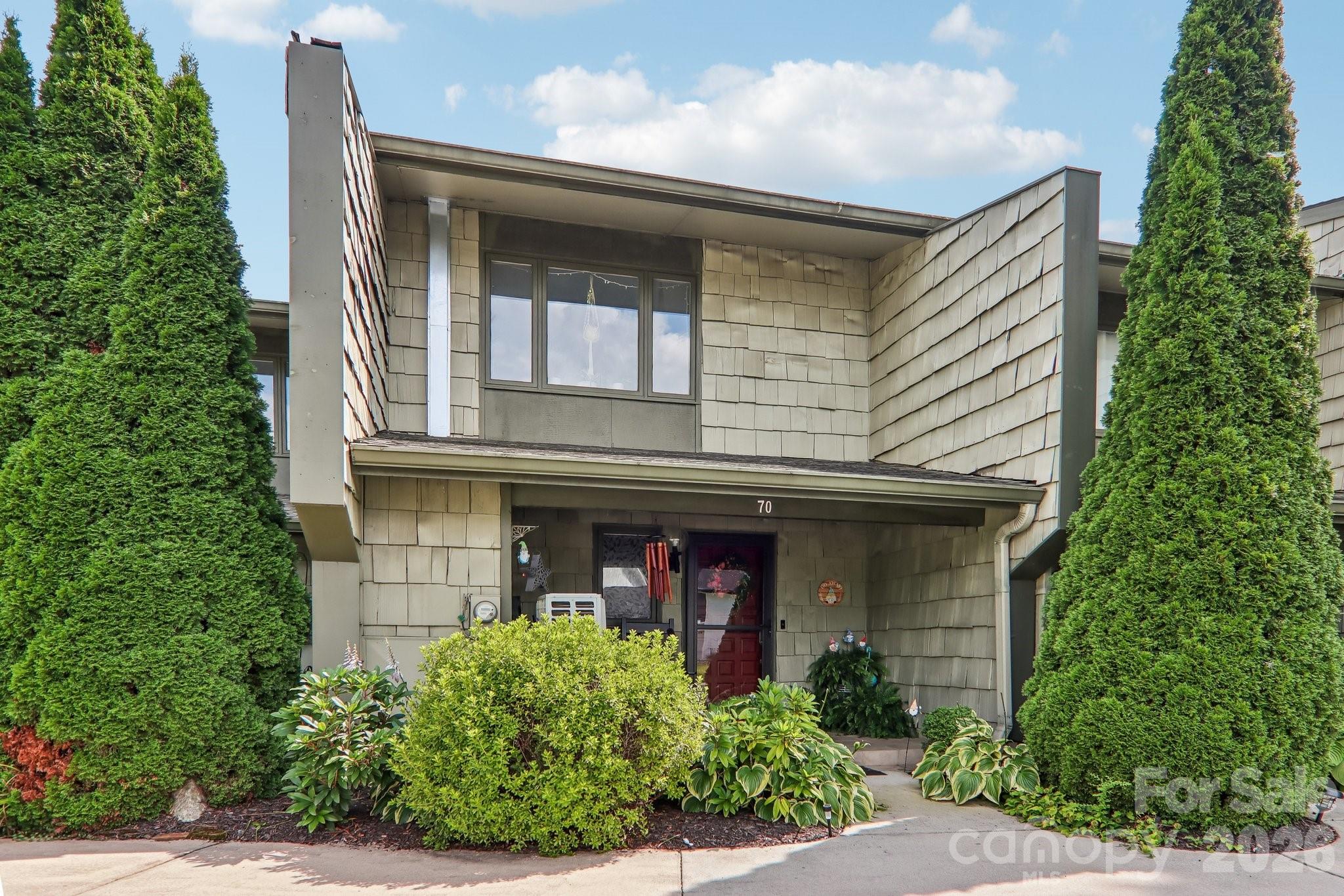 70 Ninevah Road — Waynesville