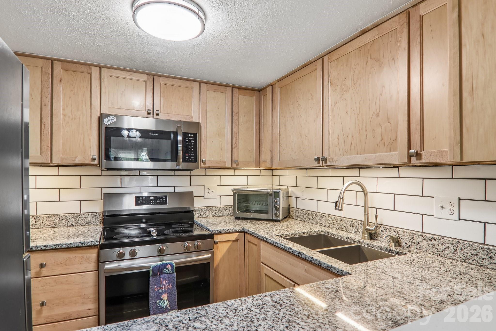 70 Ninevah Road — Waynesville