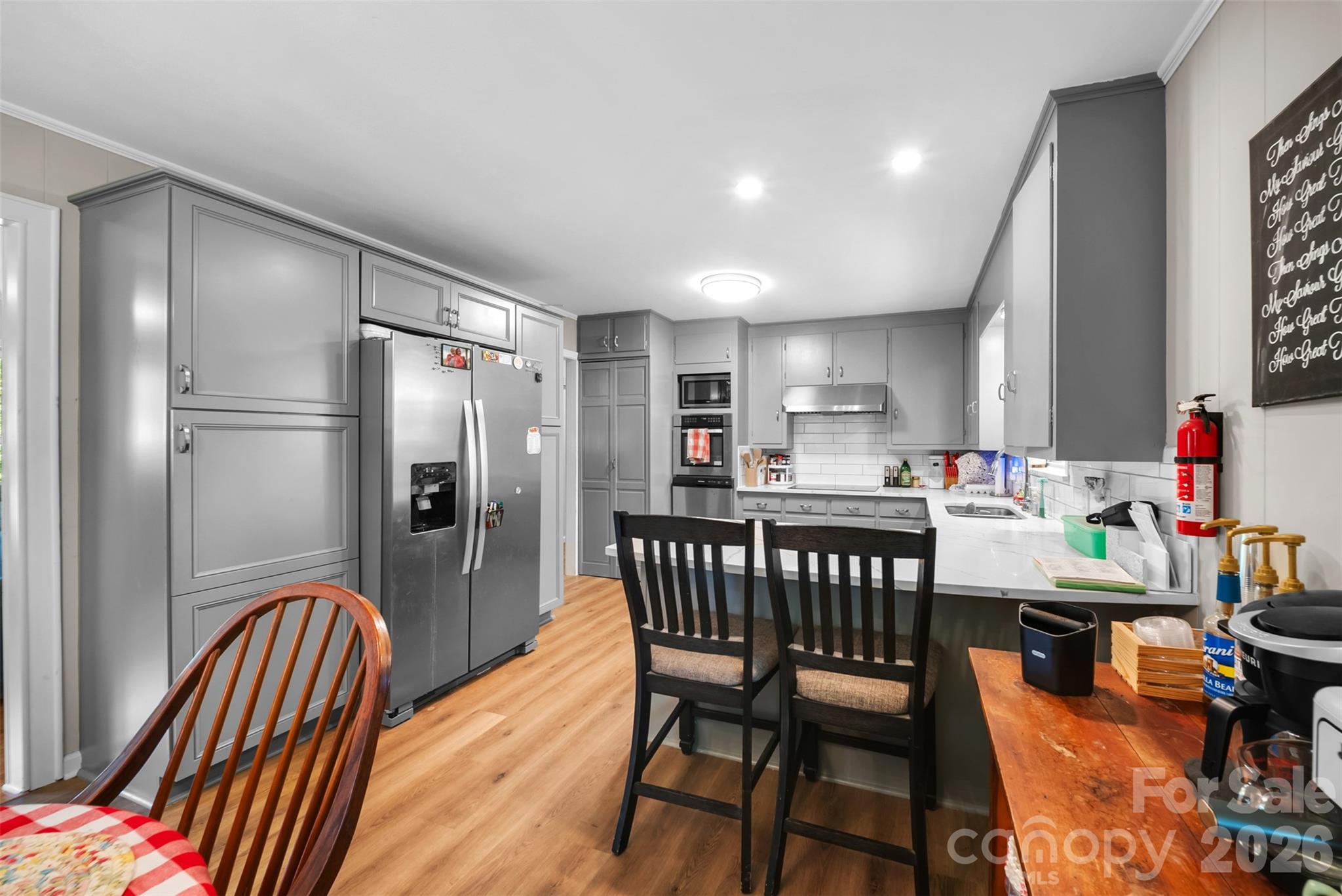 37631 Saw Mill Road — New London