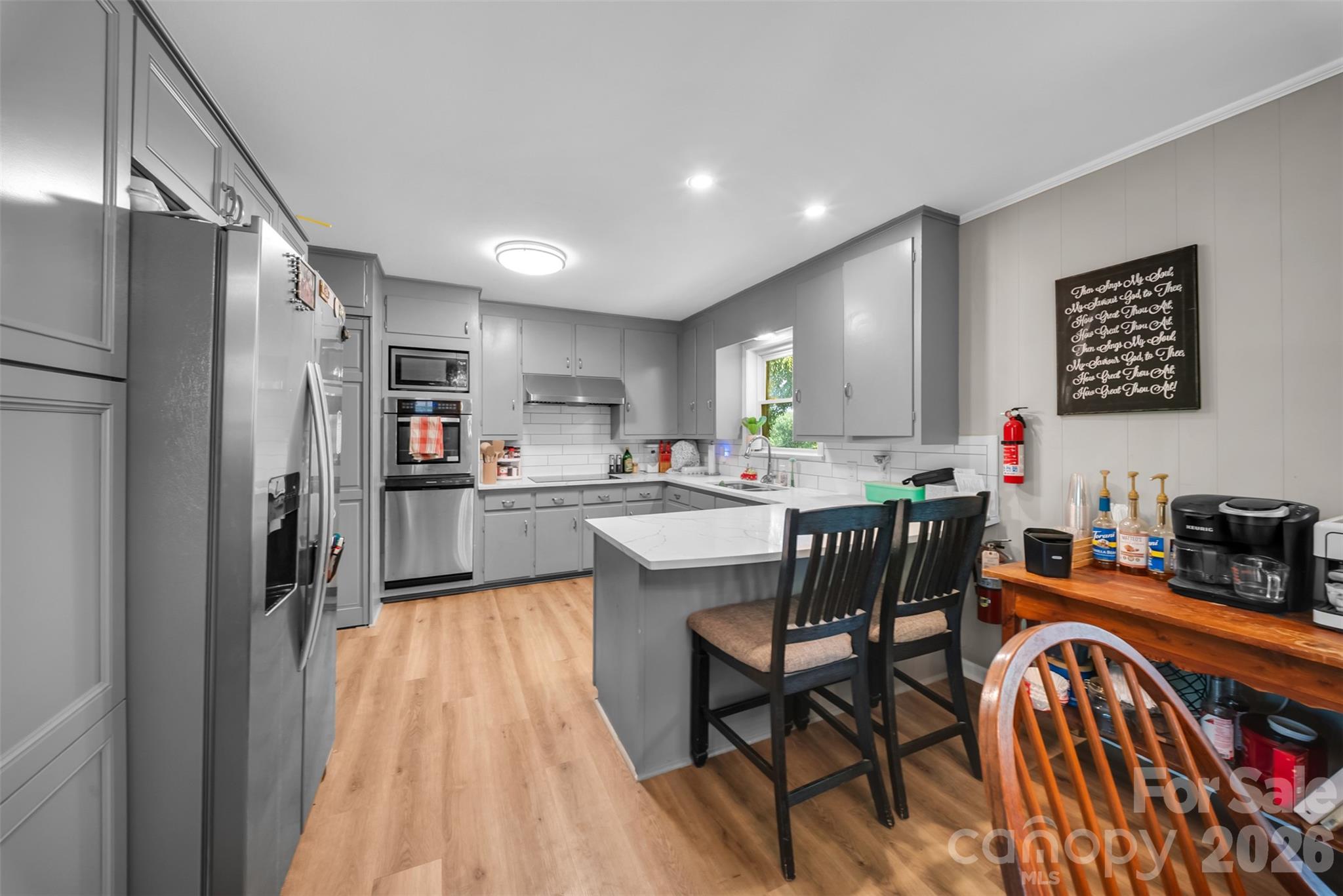 37631 Saw Mill Road — New London