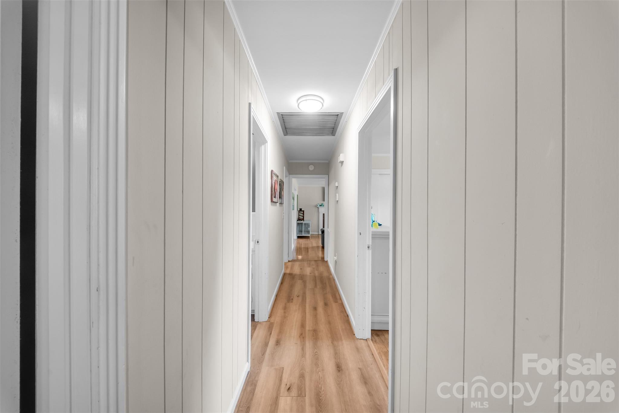 37631 Saw Mill Road — New London