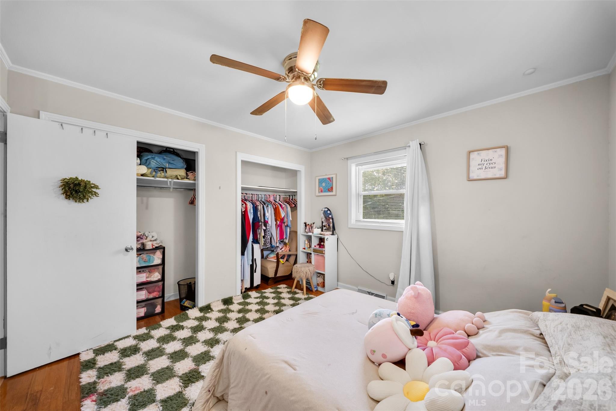 37631 Saw Mill Road — New London
