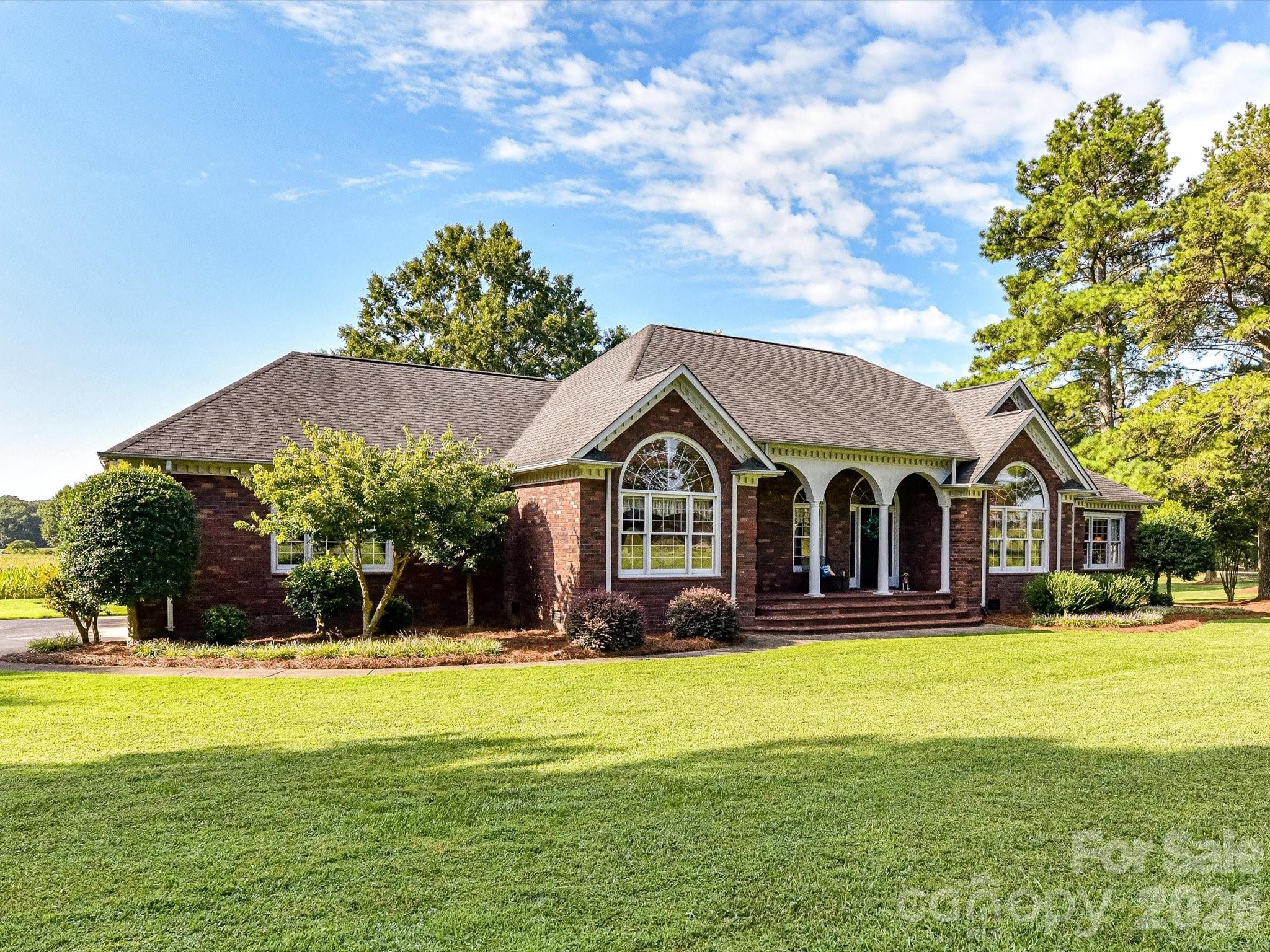 279 James Road — Oakboro