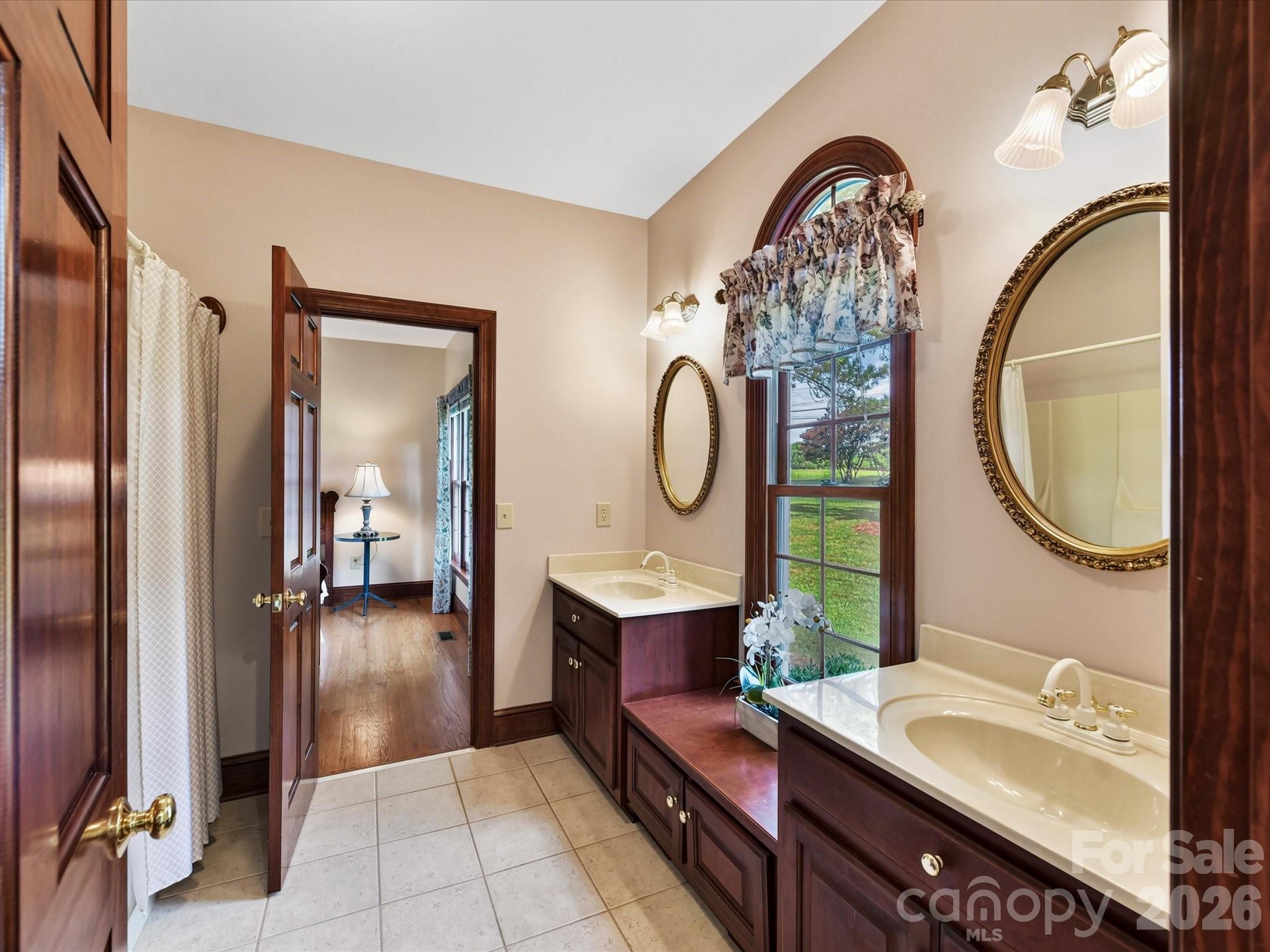 279 James Road — Oakboro