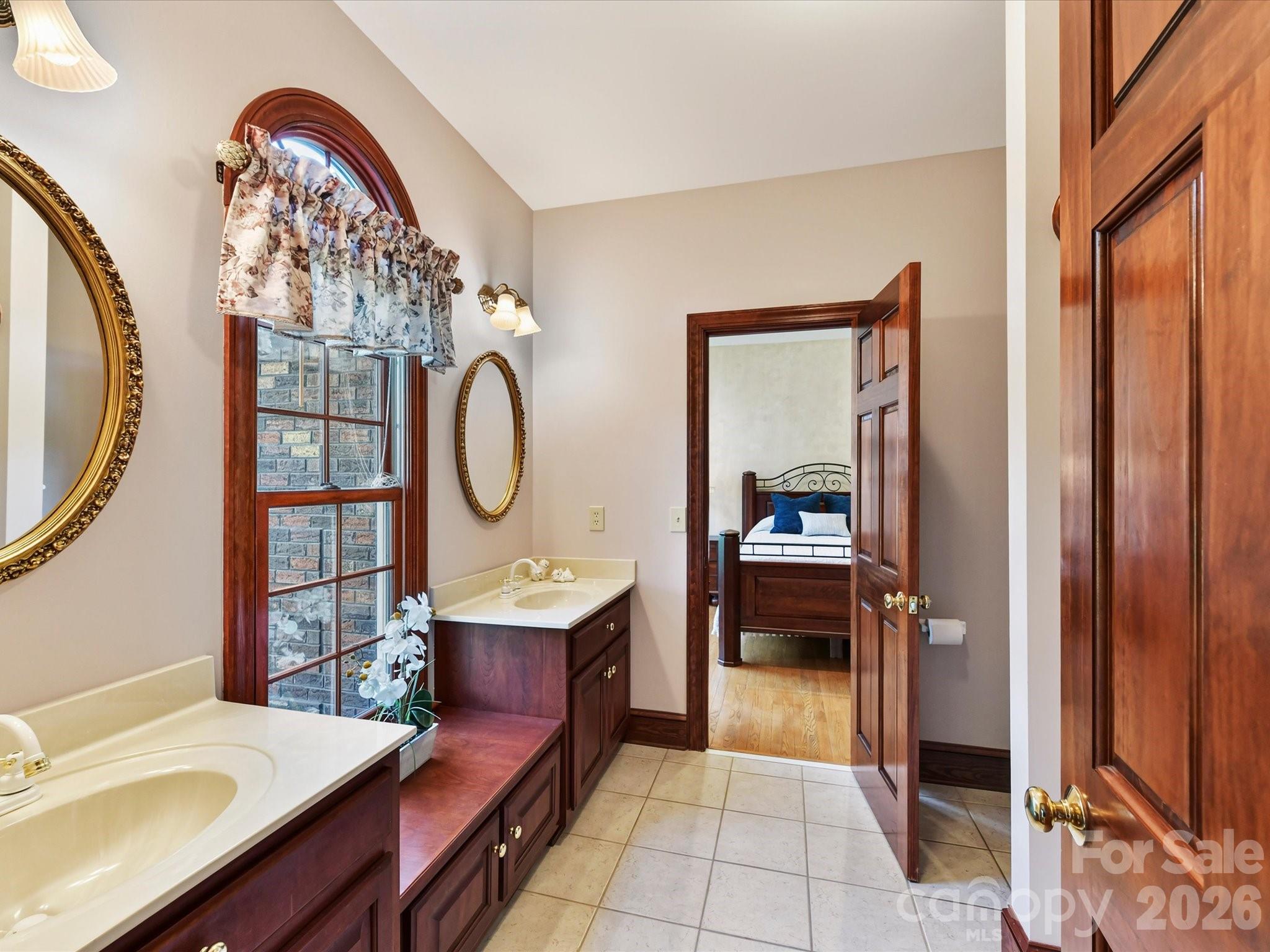 279 James Road — Oakboro