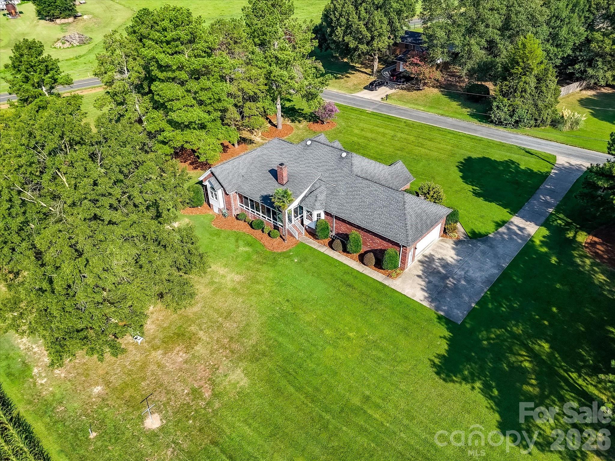 279 James Road — Oakboro