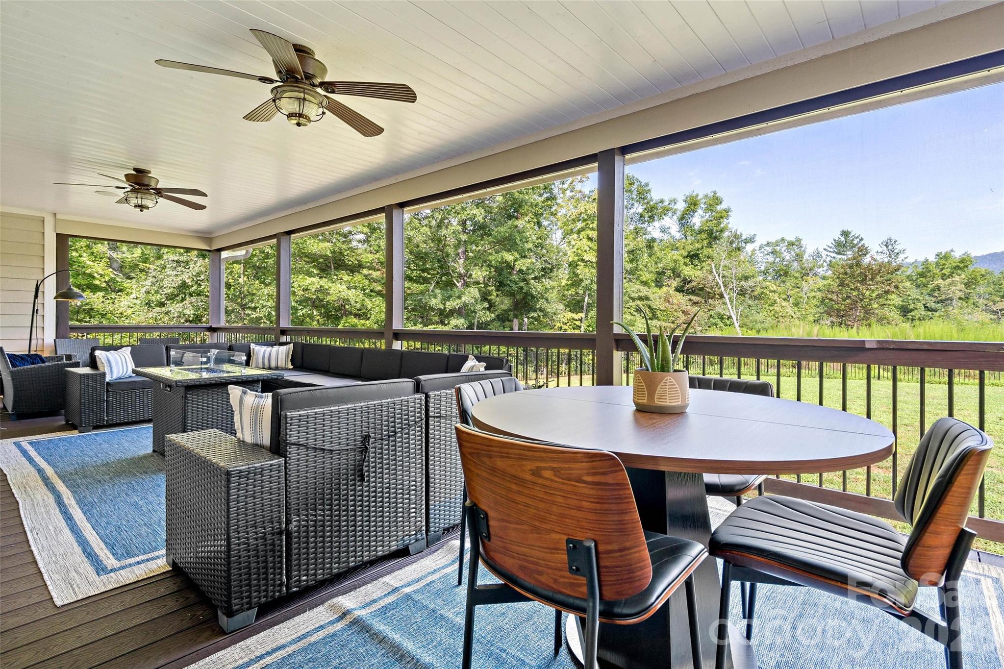 6521 Lake James Road — Marion