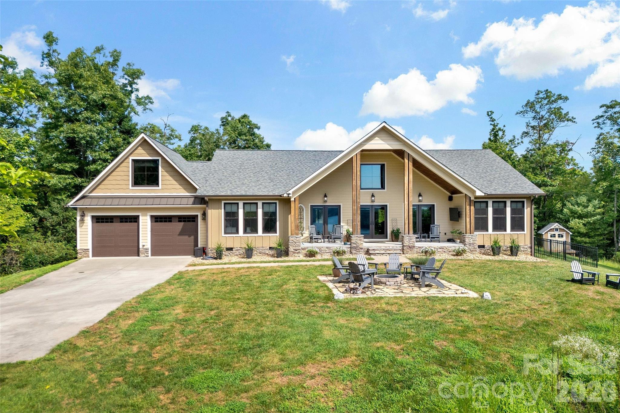 6521 Lake James Road — Marion