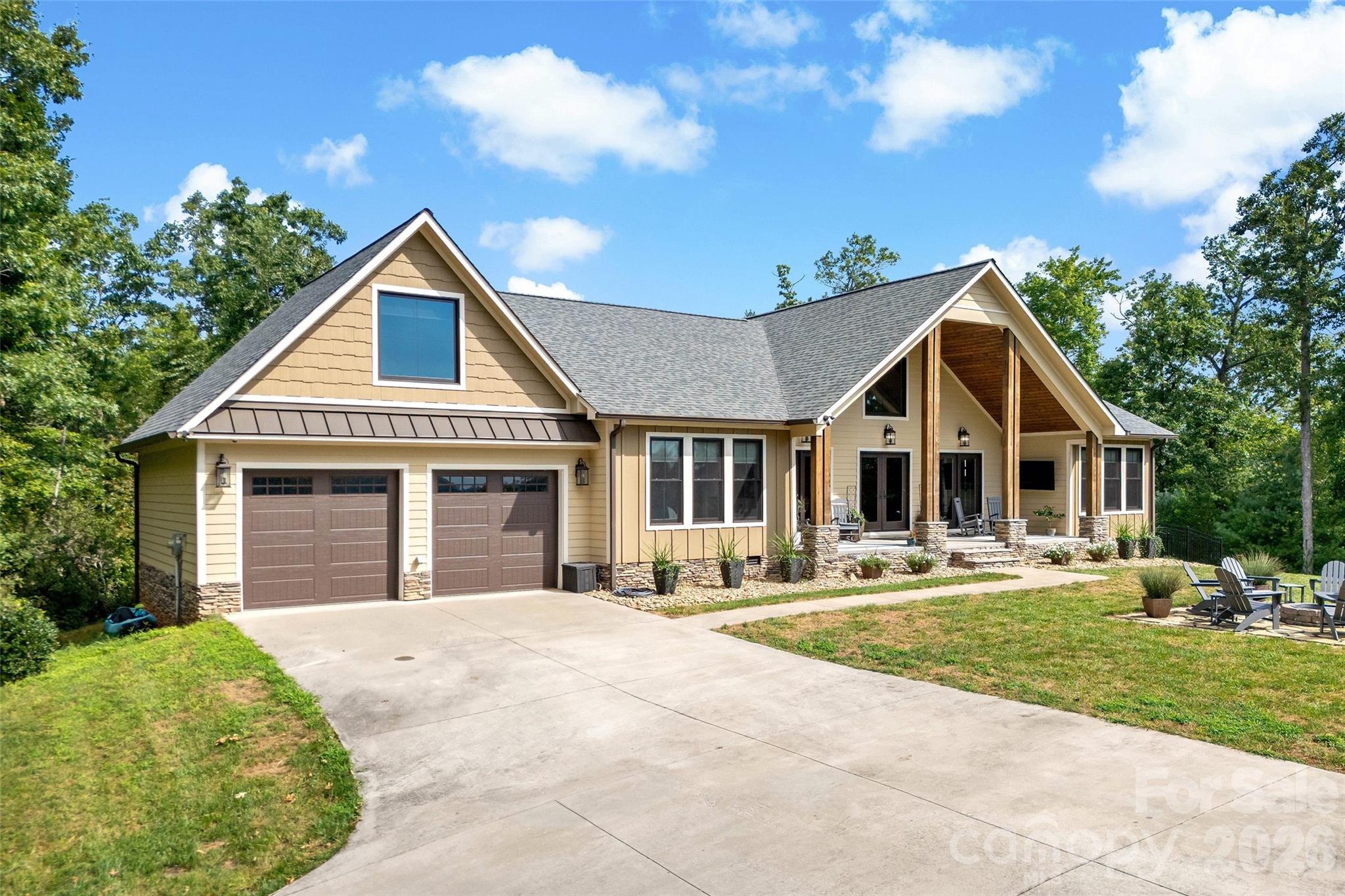 6521 Lake James Road — Marion