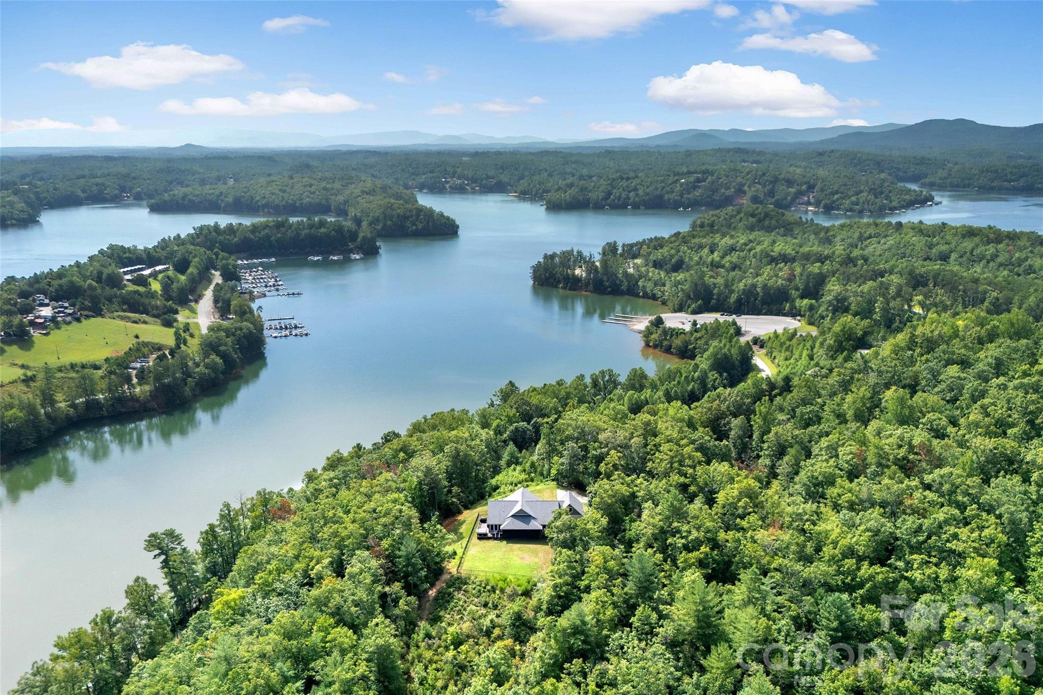 6521 Lake James Road — Marion