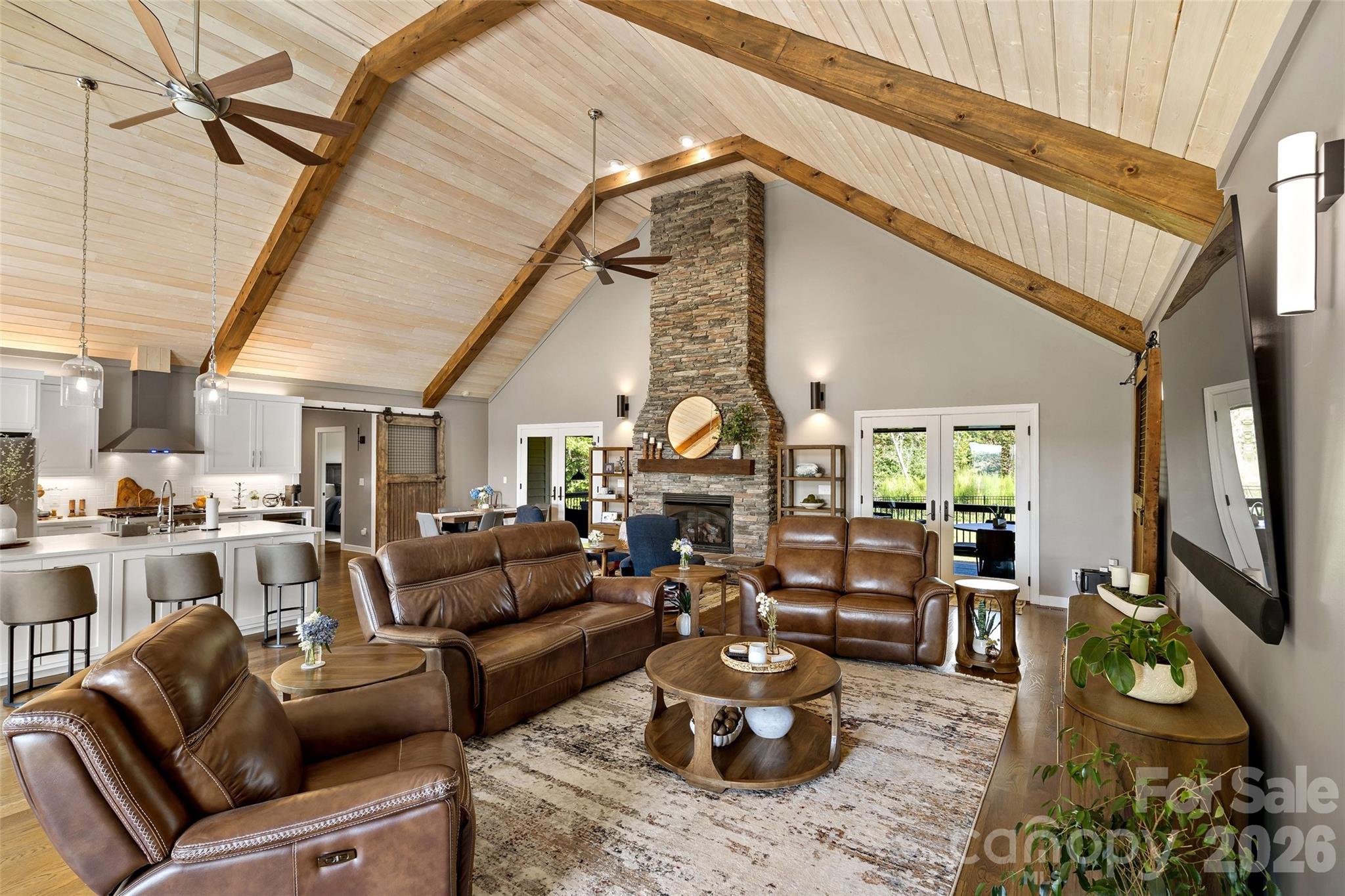 6521 Lake James Road — Marion