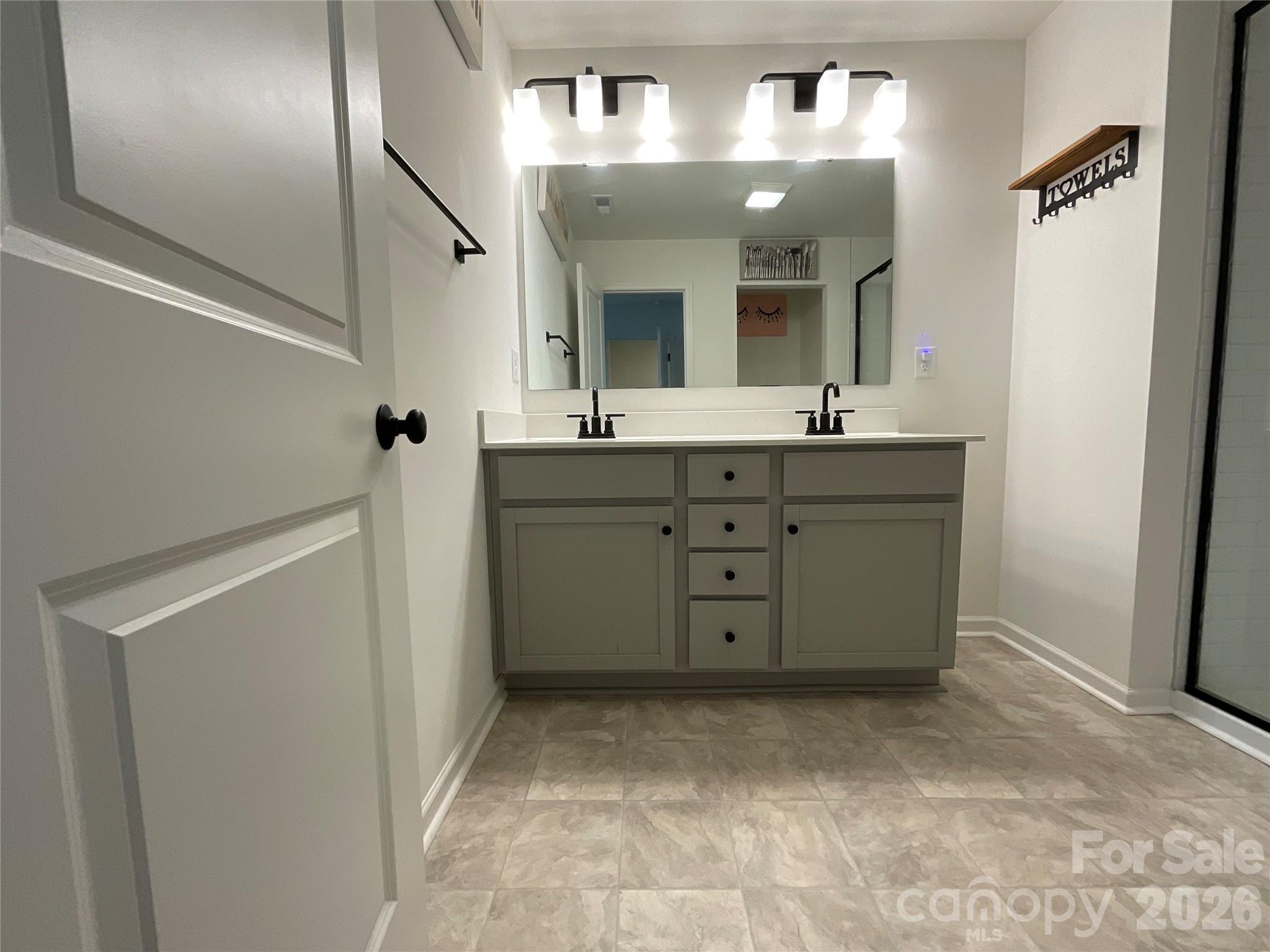 11009 Pagebrook Lane — Charlotte