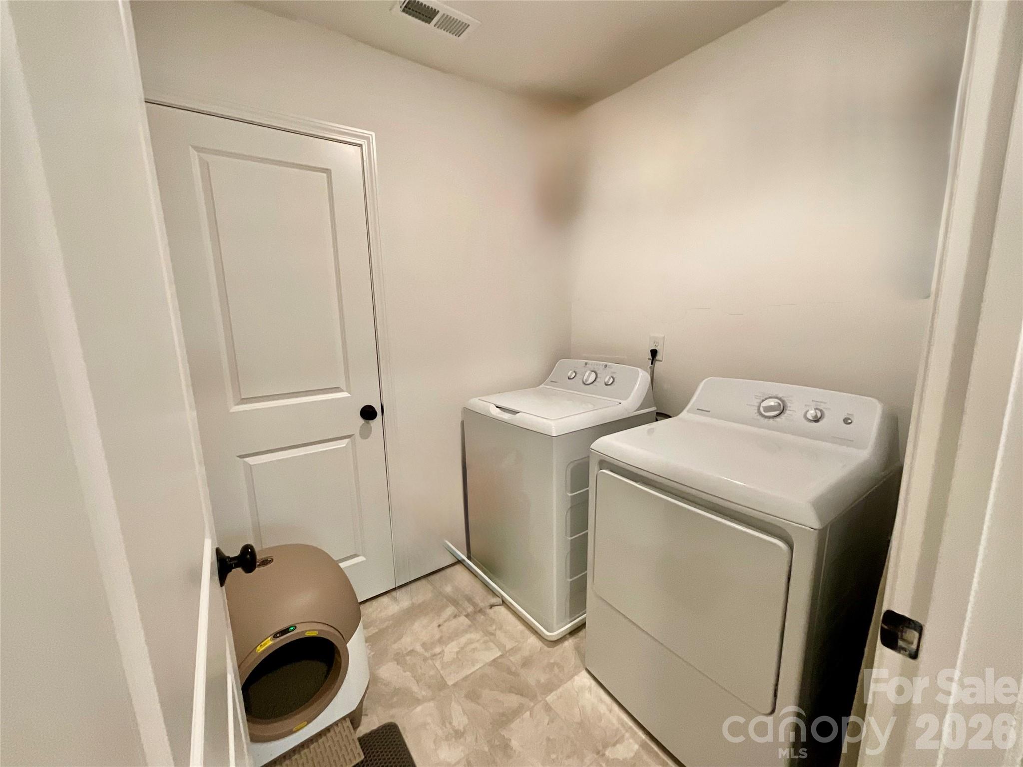11009 Pagebrook Lane — Charlotte