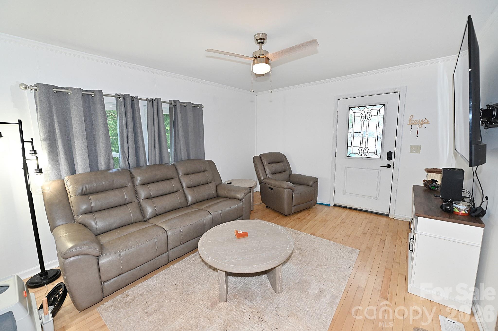 3392 Pearidge Road — Bostic