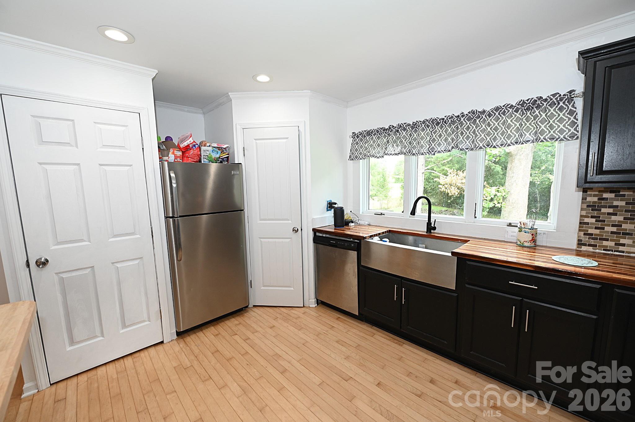 3392 Pearidge Road — Bostic