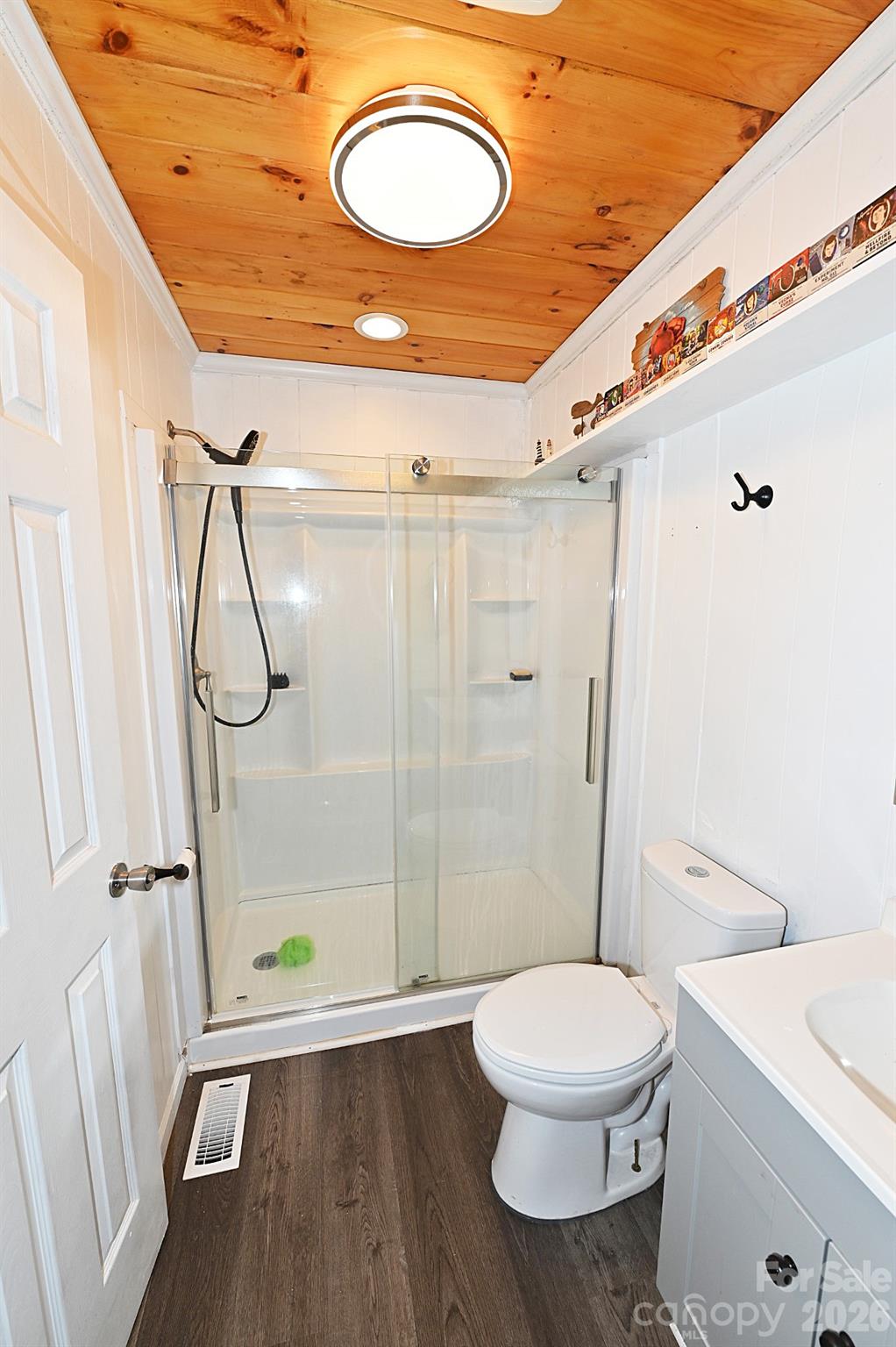 3392 Pearidge Road — Bostic