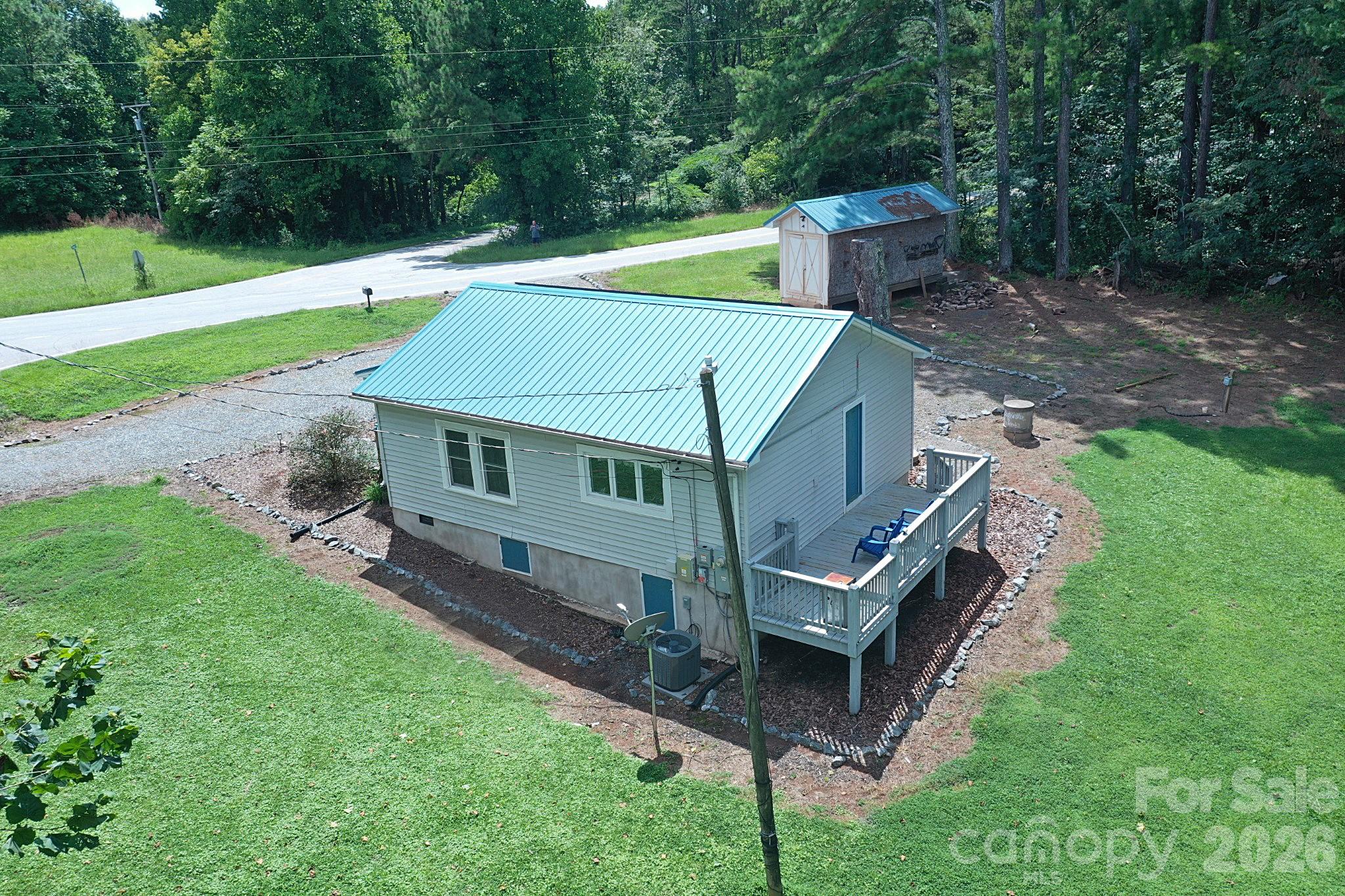 3392 Pearidge Road — Bostic