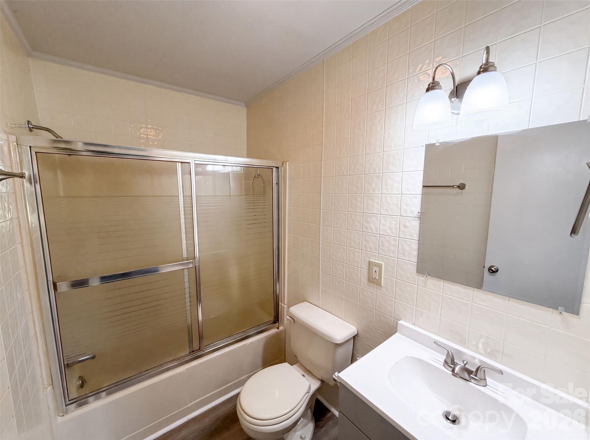 310 W Indiana Avenue — Bessemer City