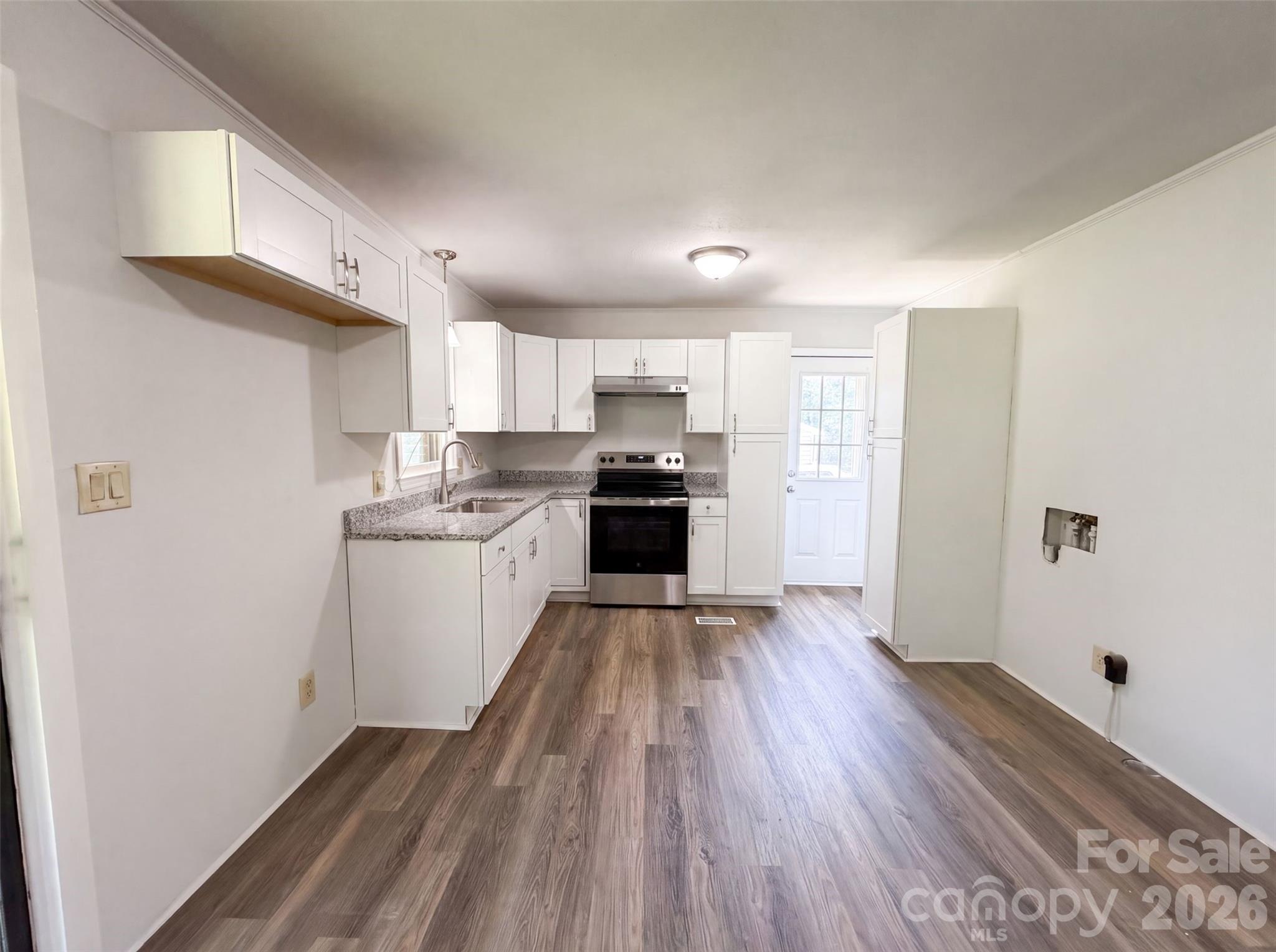 310 W Indiana Avenue — Bessemer City