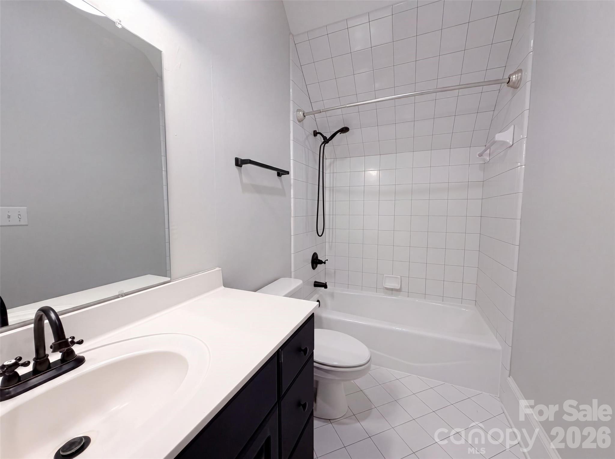 480 Robinson Road — Mooresville